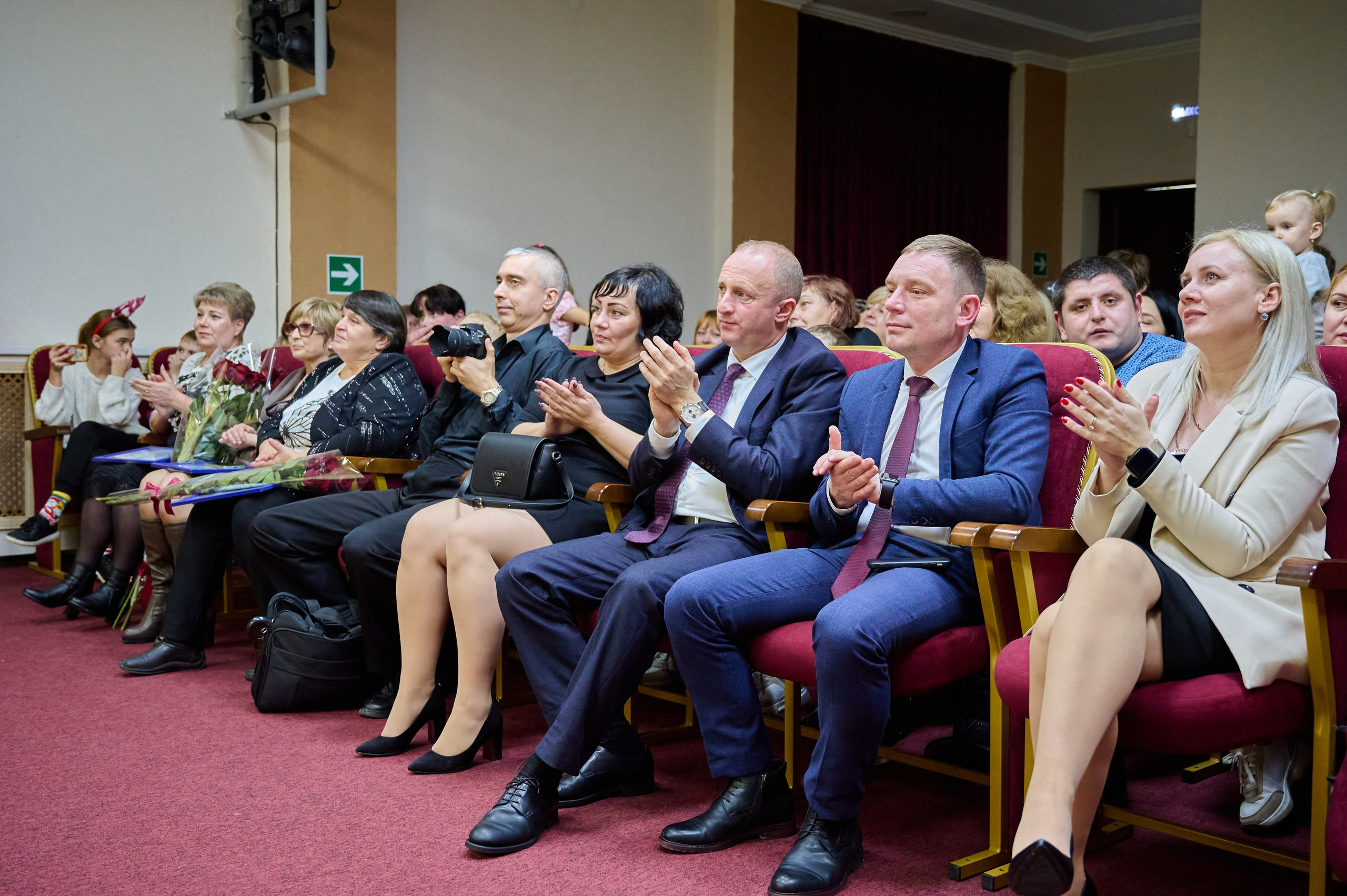 Концерт в ДК с. Виноградное. Жизнь курорта Кабардинка в фотографиях