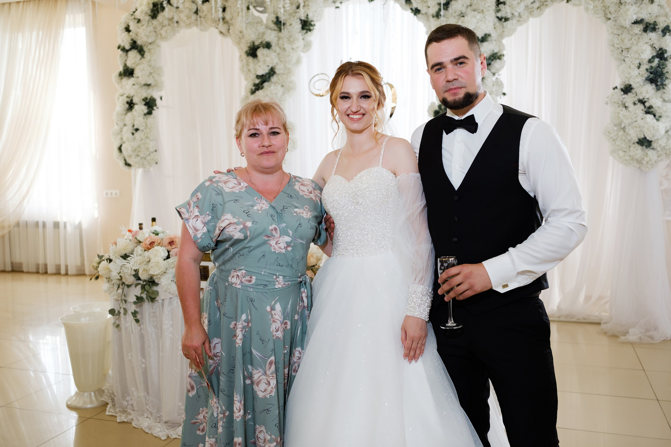 Максим и Ольга. Свадебный фотограф | репортаж | праздники | крещение