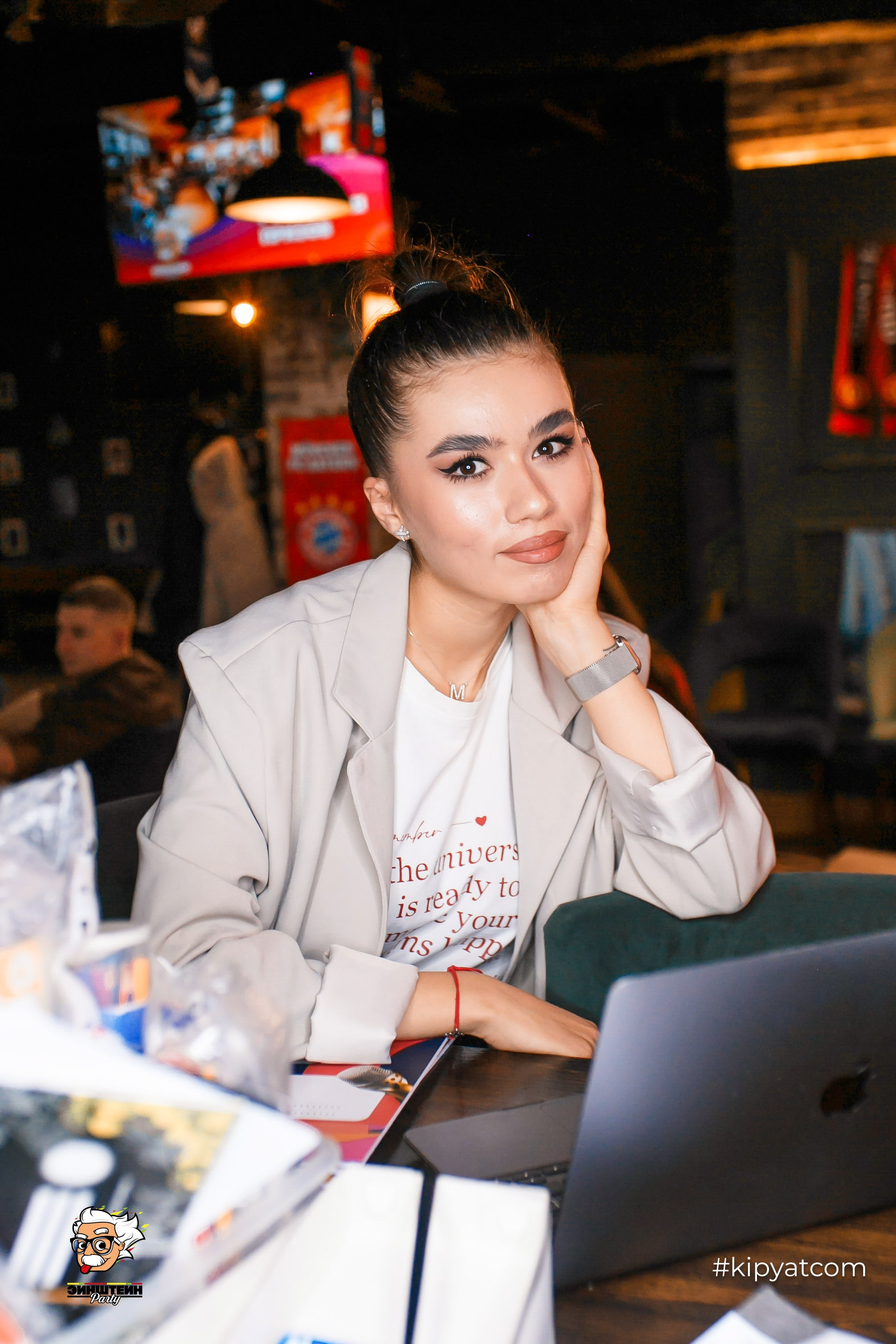 Эйнштейн Party