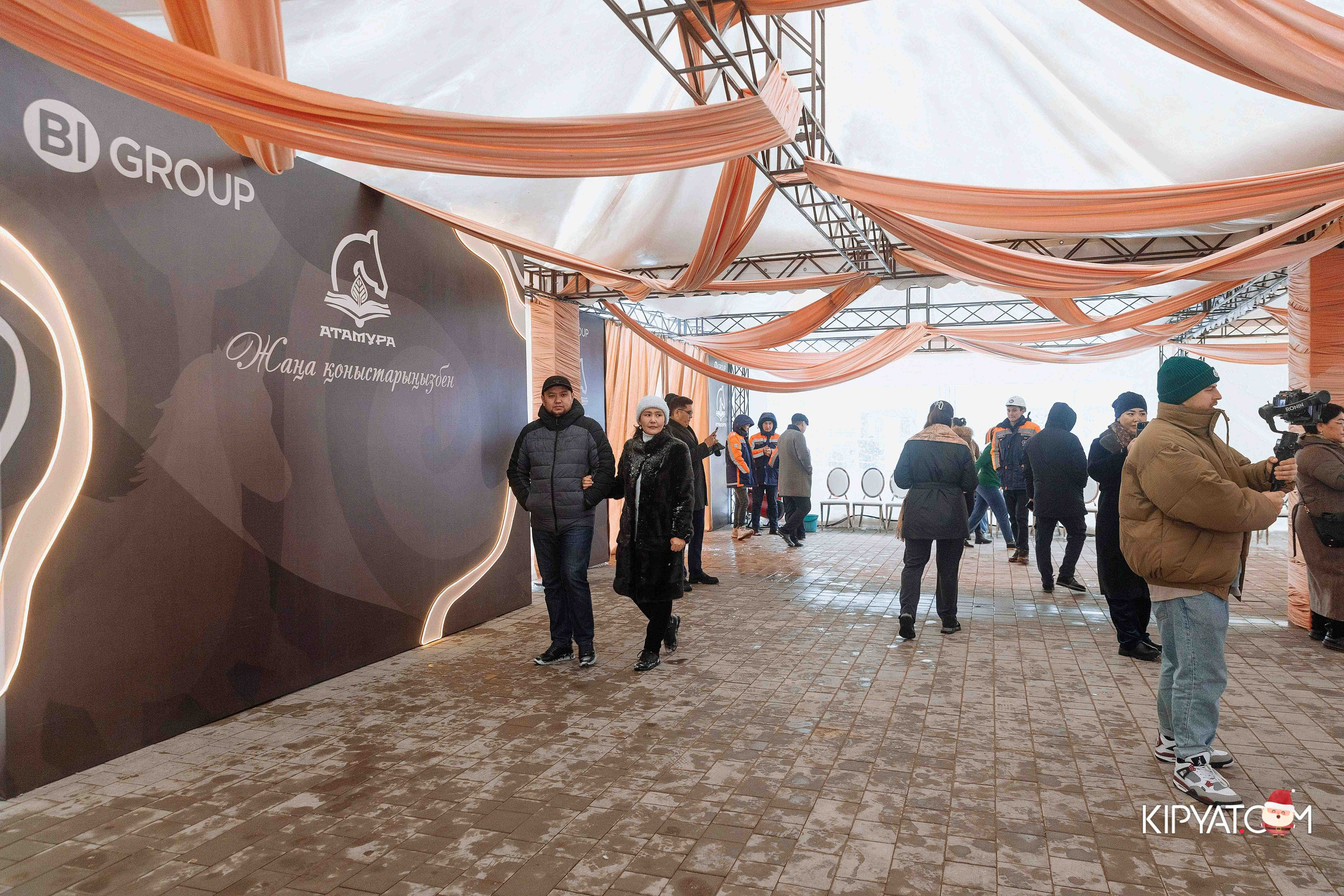 Открытие бигвилля Атамура