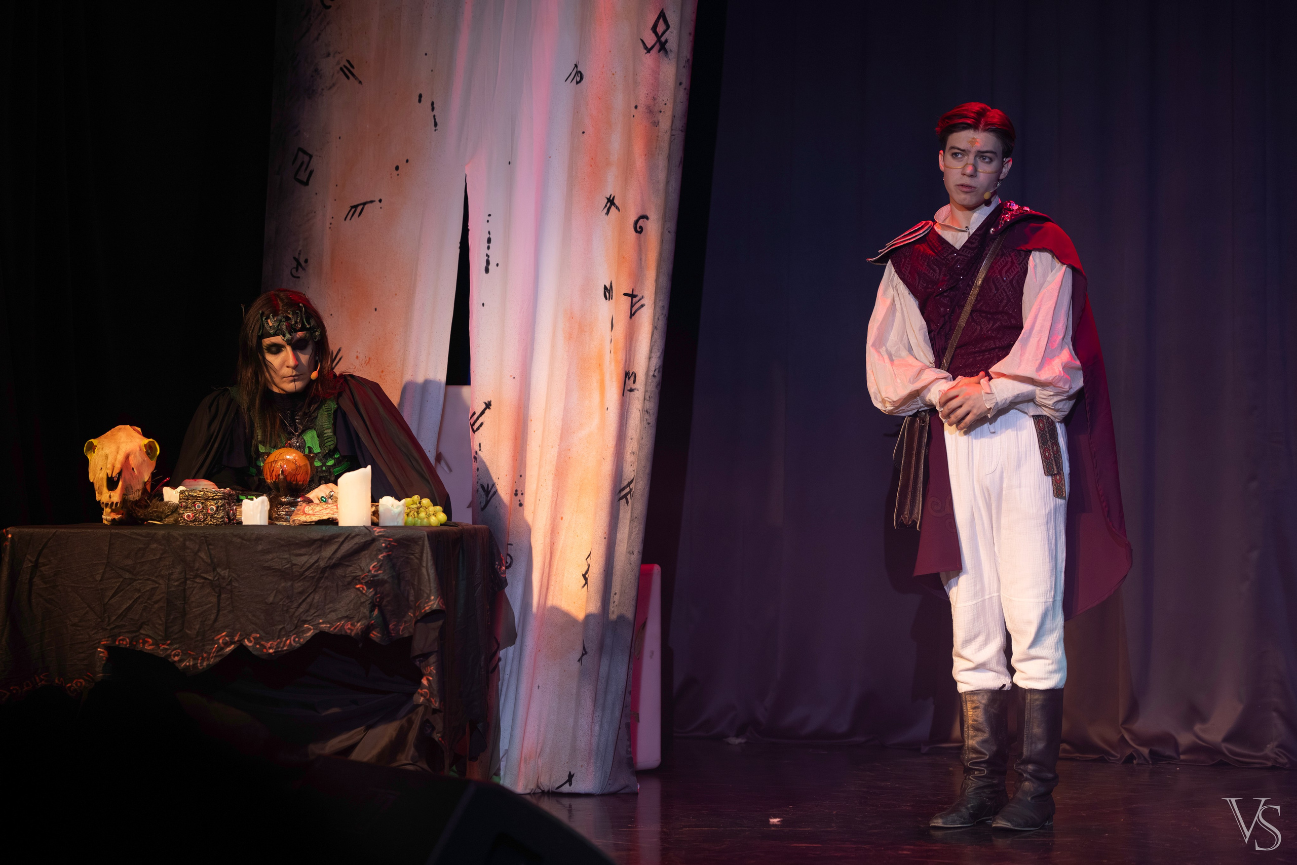 Книга стихий 25.01. Фотограф Виктор Степанов