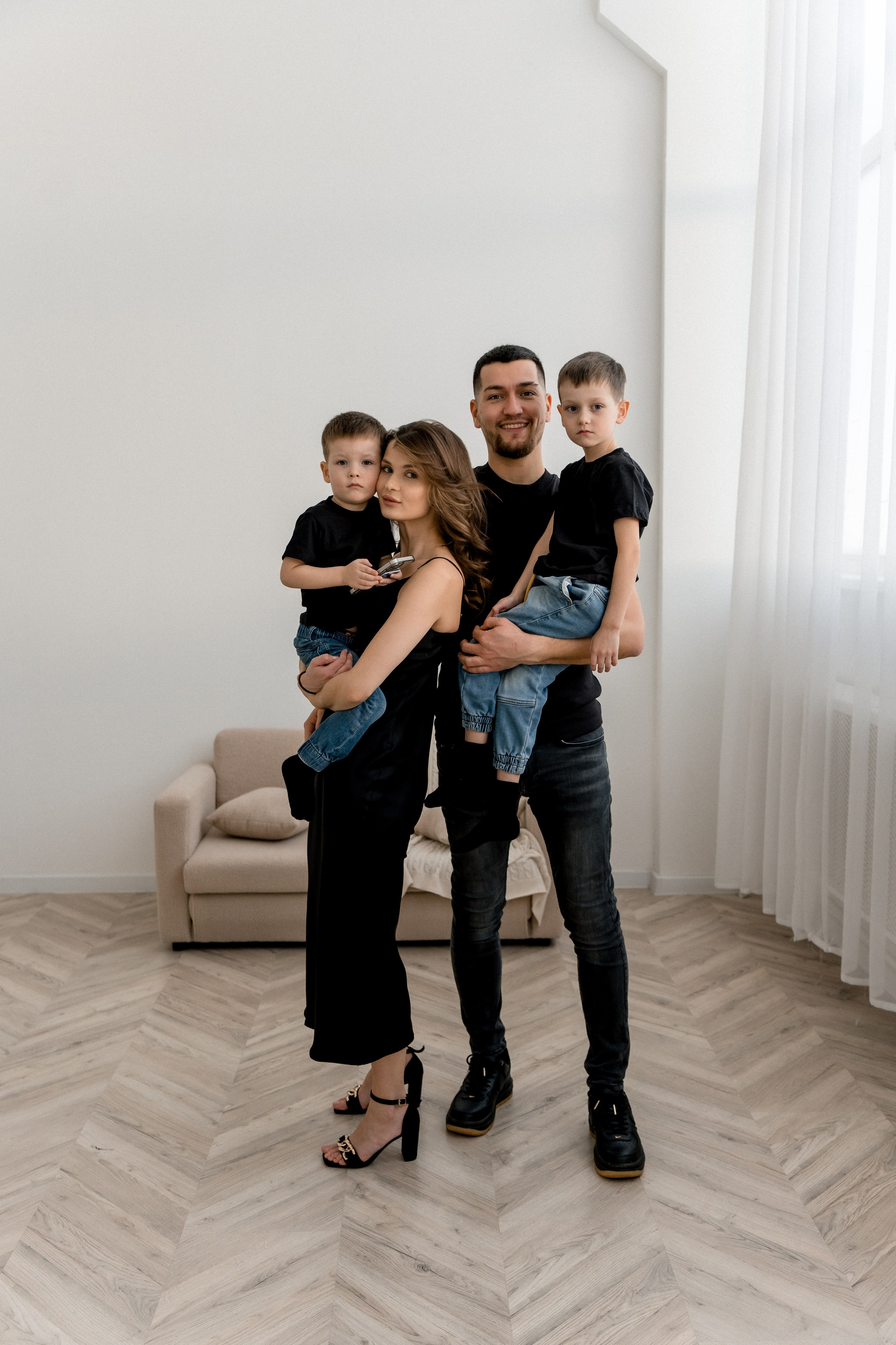 Фотосессия семьи Амира и Анны. Фотограф в Самаре Оксана Кин