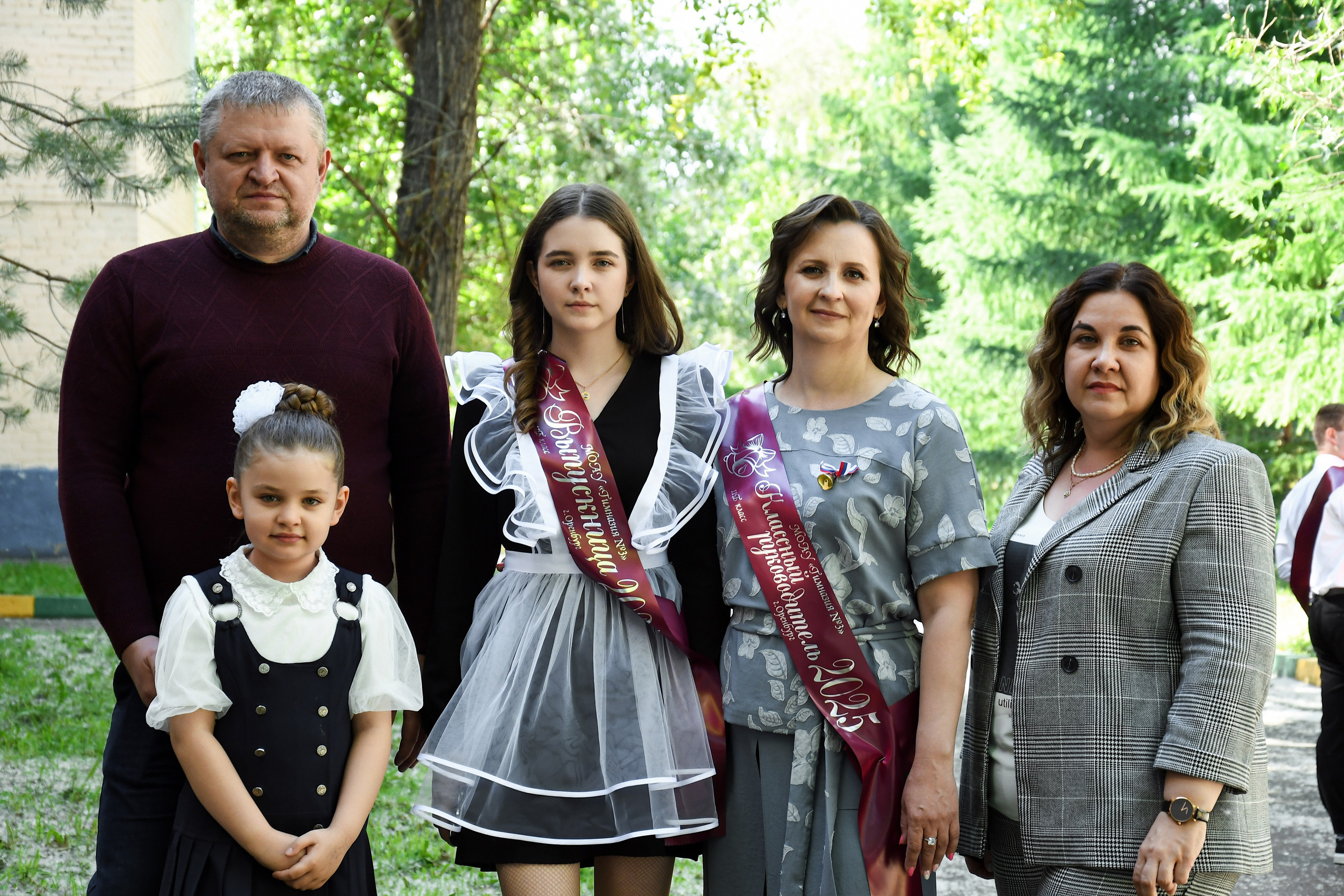 Линейка Гимназия Nº3. Фотограф Оренбург I Кристина Подольская