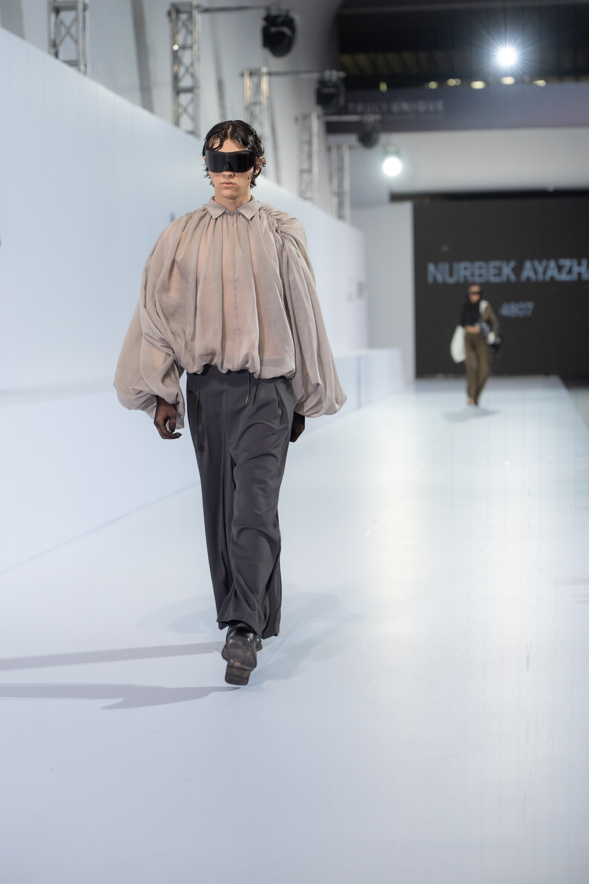 Nurbek Ayazhan. Сайт Алматинского НЮ АРТ, будуар и фэшн фотографа Дениса Карпенко