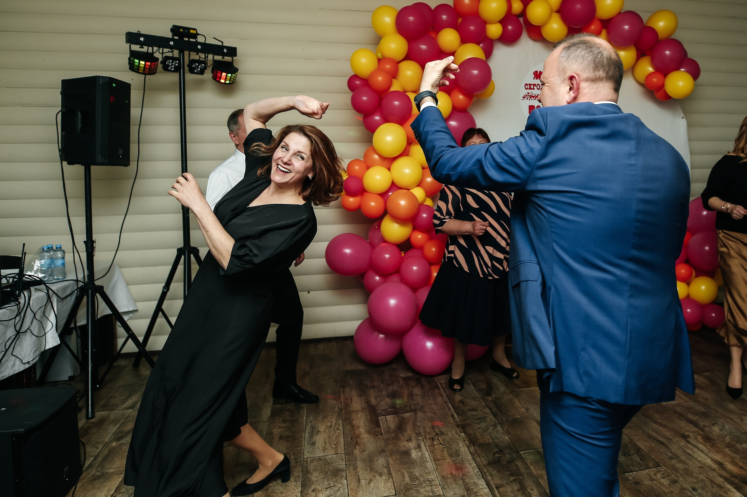 Юбилей Юлии 9 мая 2025 г. Свадебный ведущий в Москве Саксофон на свадьбу