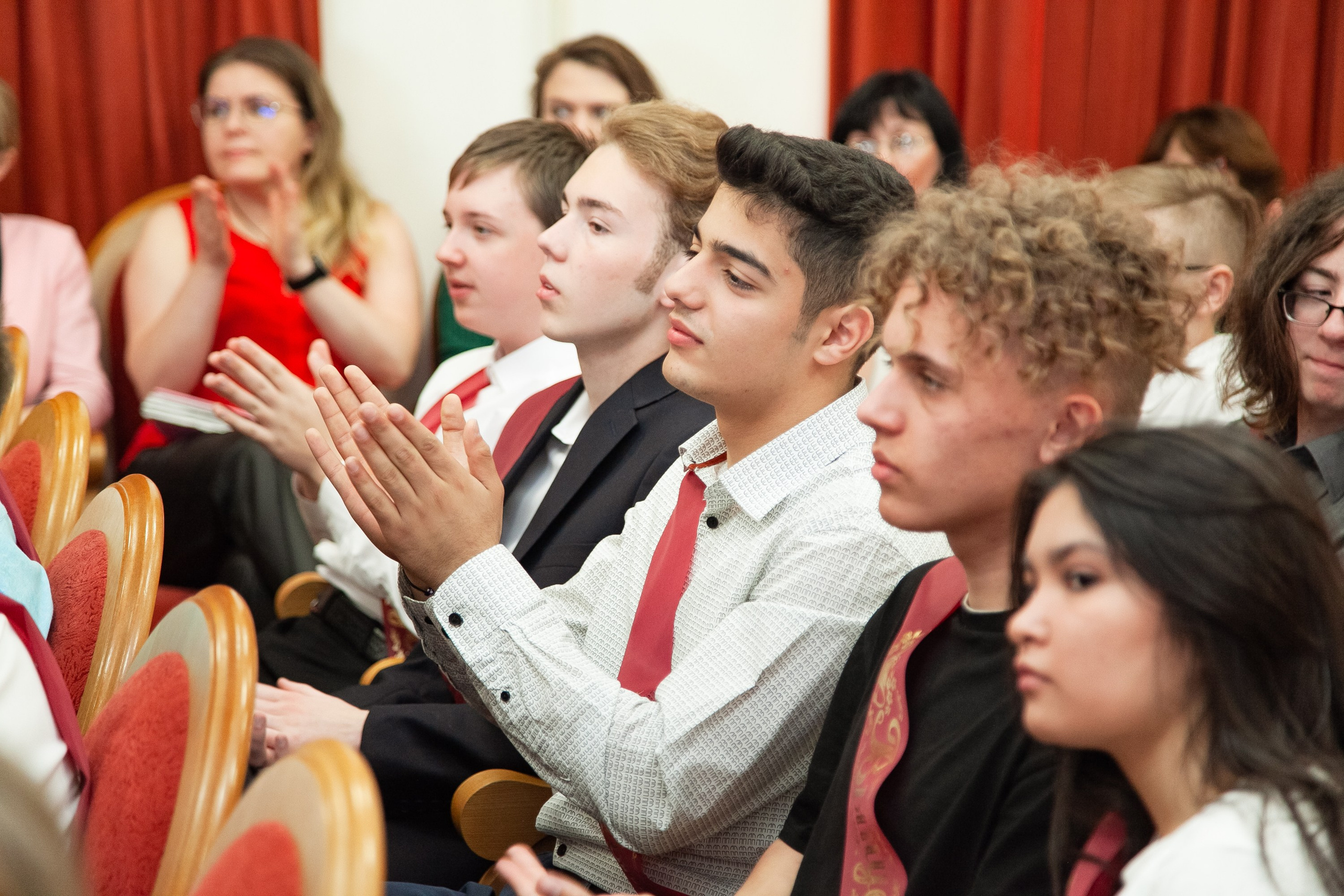 Выпускной 9 класса. Фотограф Перминов Никита СПБ