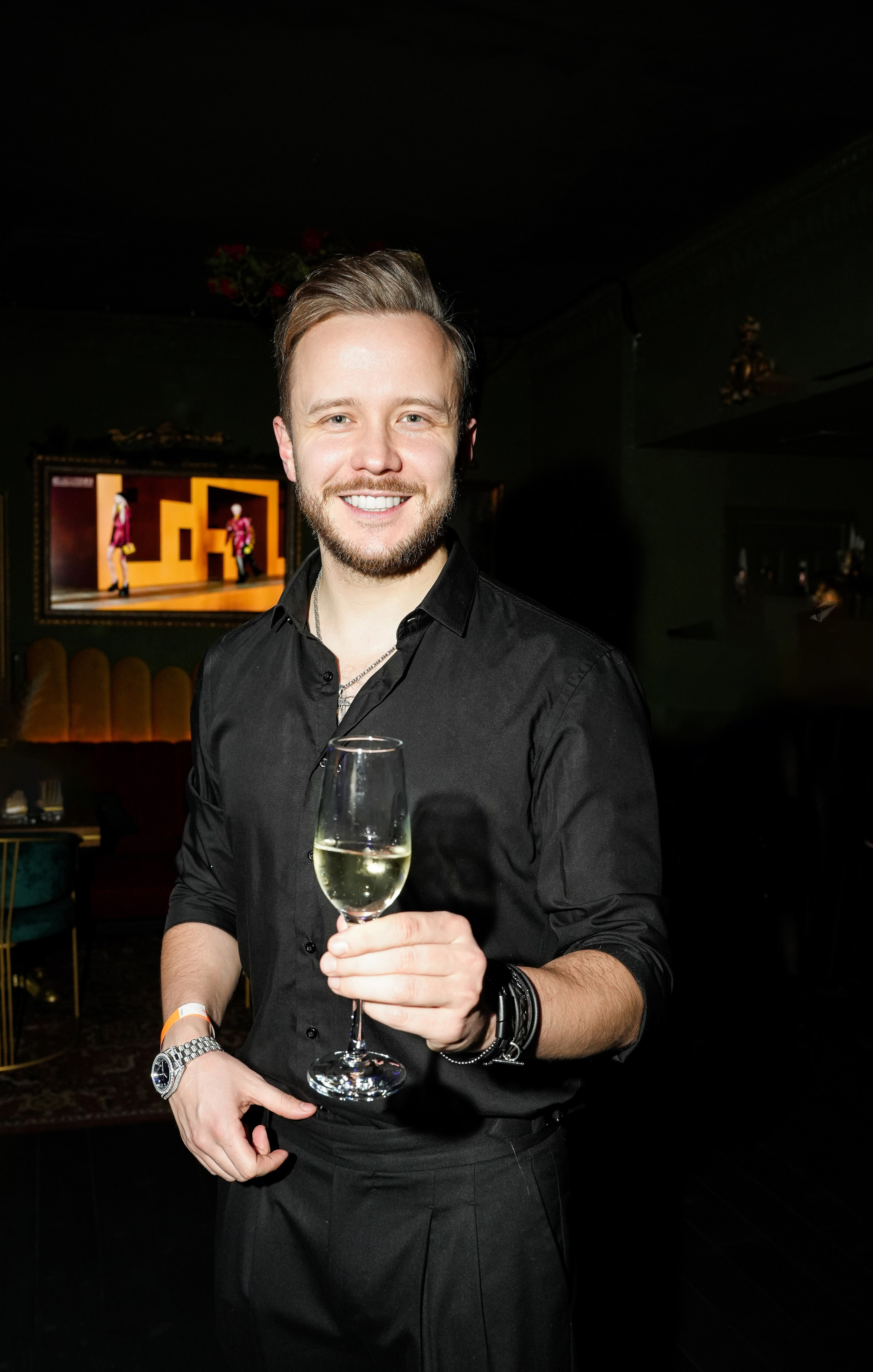 EVENT-туса в караоке. Свадебный фотограф и видеограф в Ростове-на-Дону. Максим и Наталья Лебедевы