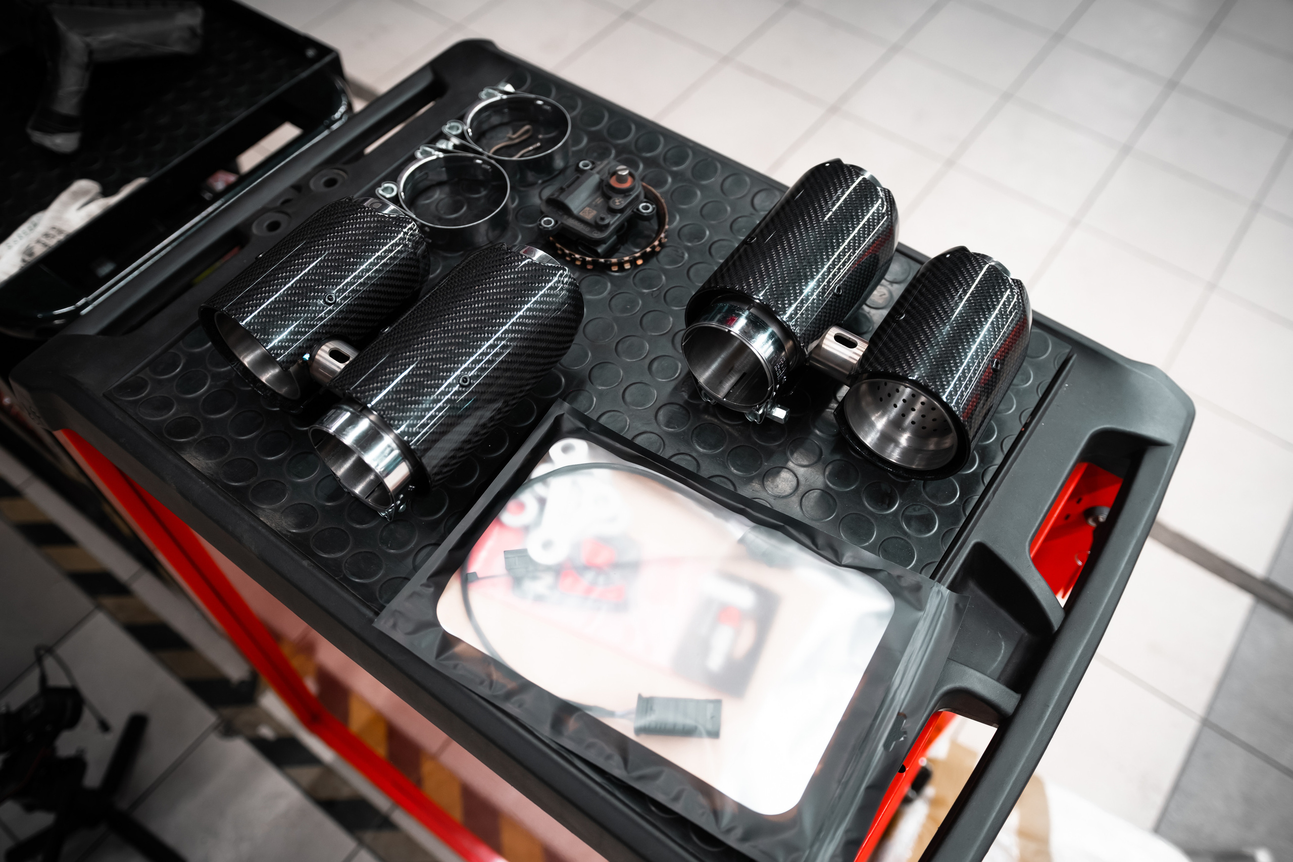 Предметная фотосъёмка для Deikin Exhaust в Калуге