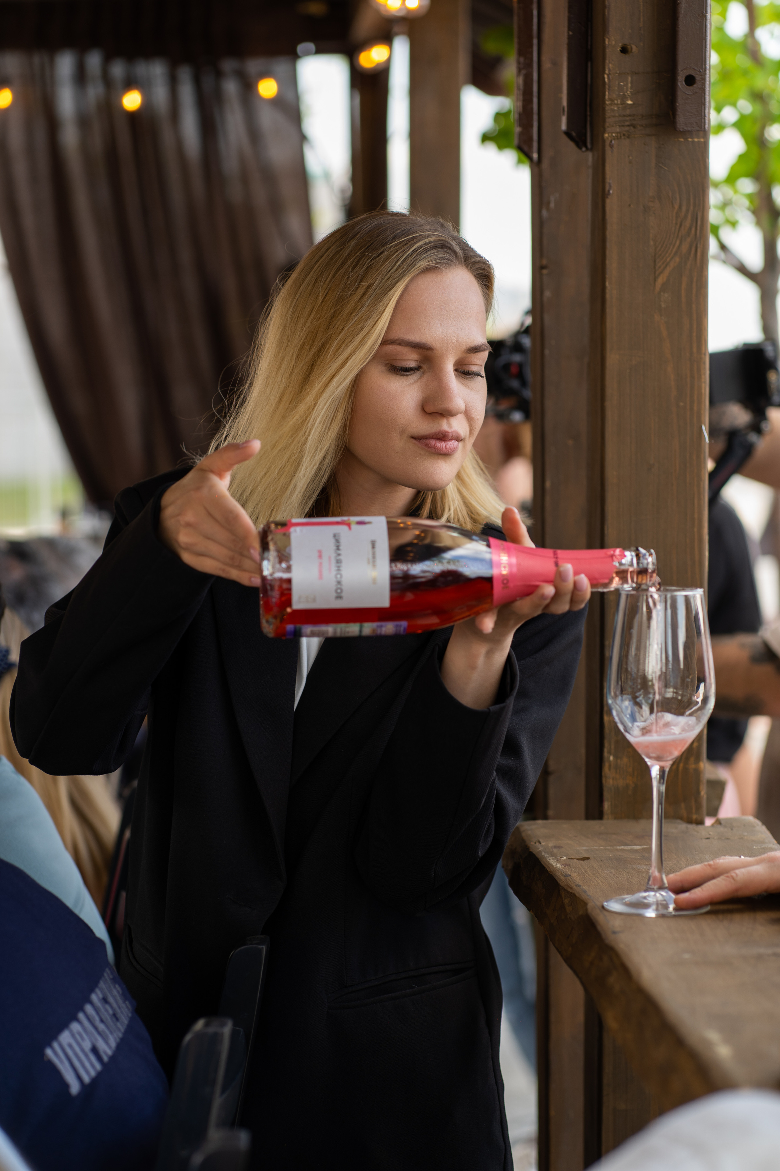 Репортажная фотосъёмка Винной ярмарки в Красногорске