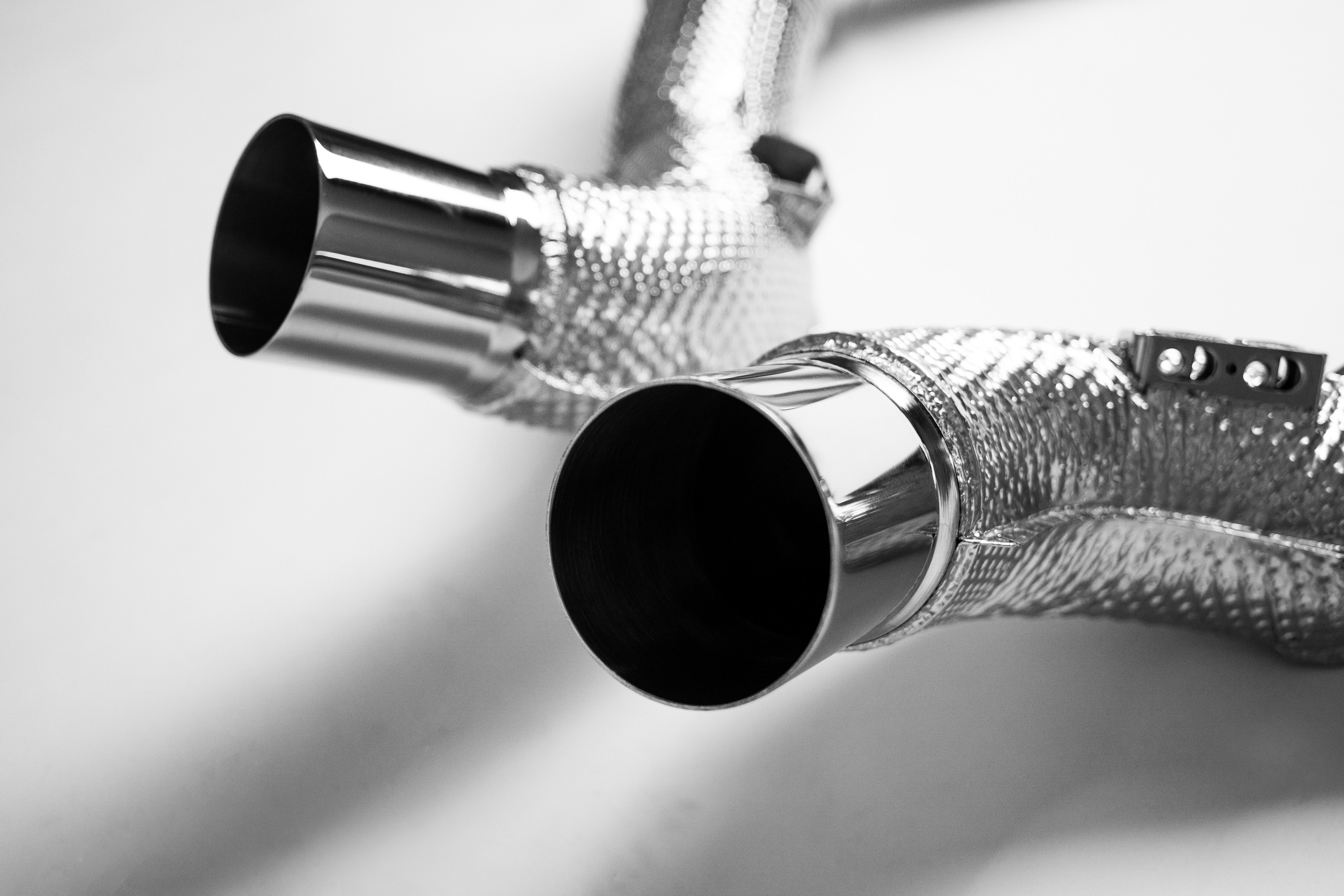 Предметная фотосъёмка для Deikin Exhaust в Калуге