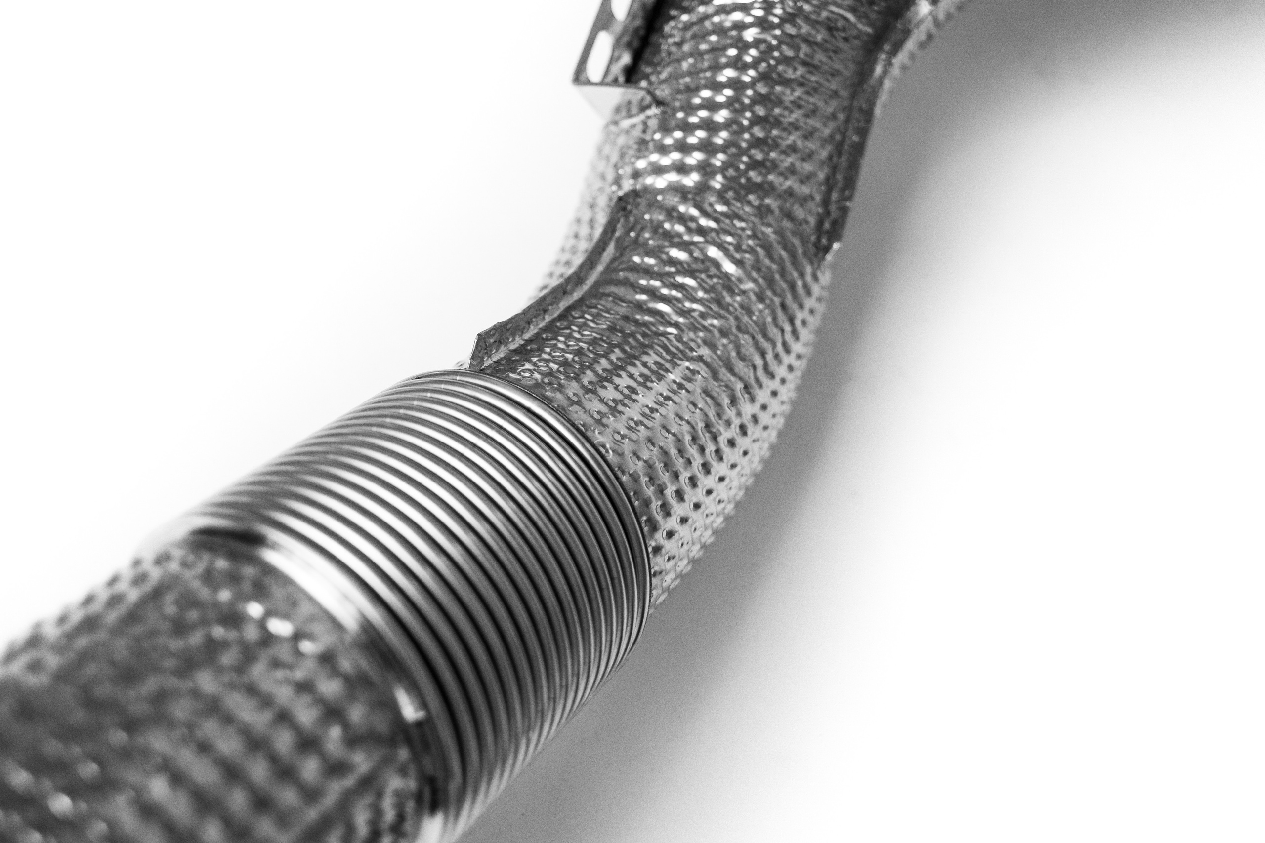 Предметная фотосъёмка для Deikin Exhaust в Калуге