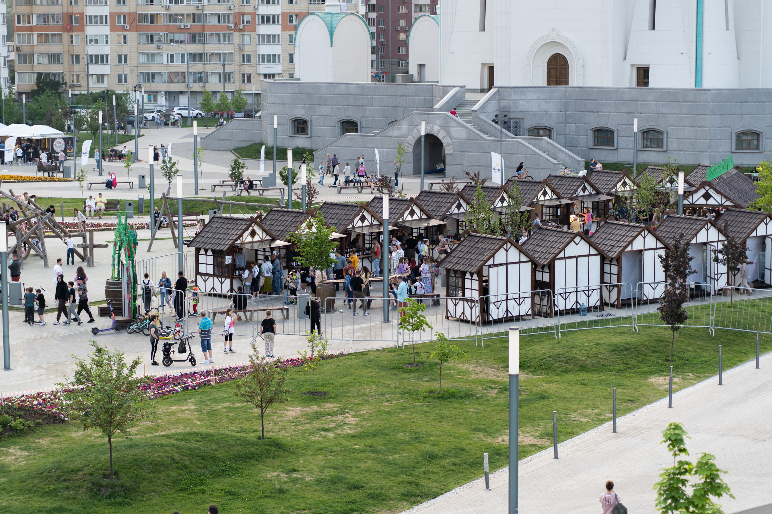 Репортажная фотосъёмка Винной ярмарки в Красногорске