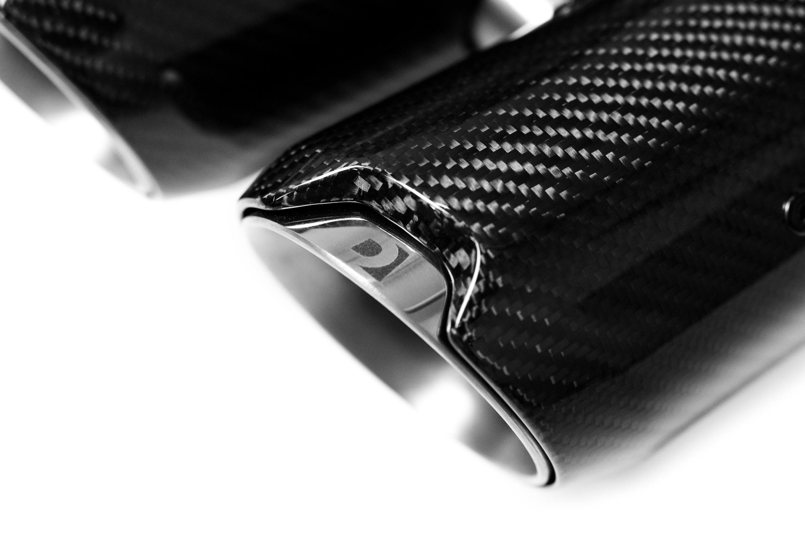 Предметная фотосъёмка для Deikin Exhaust в Калуге