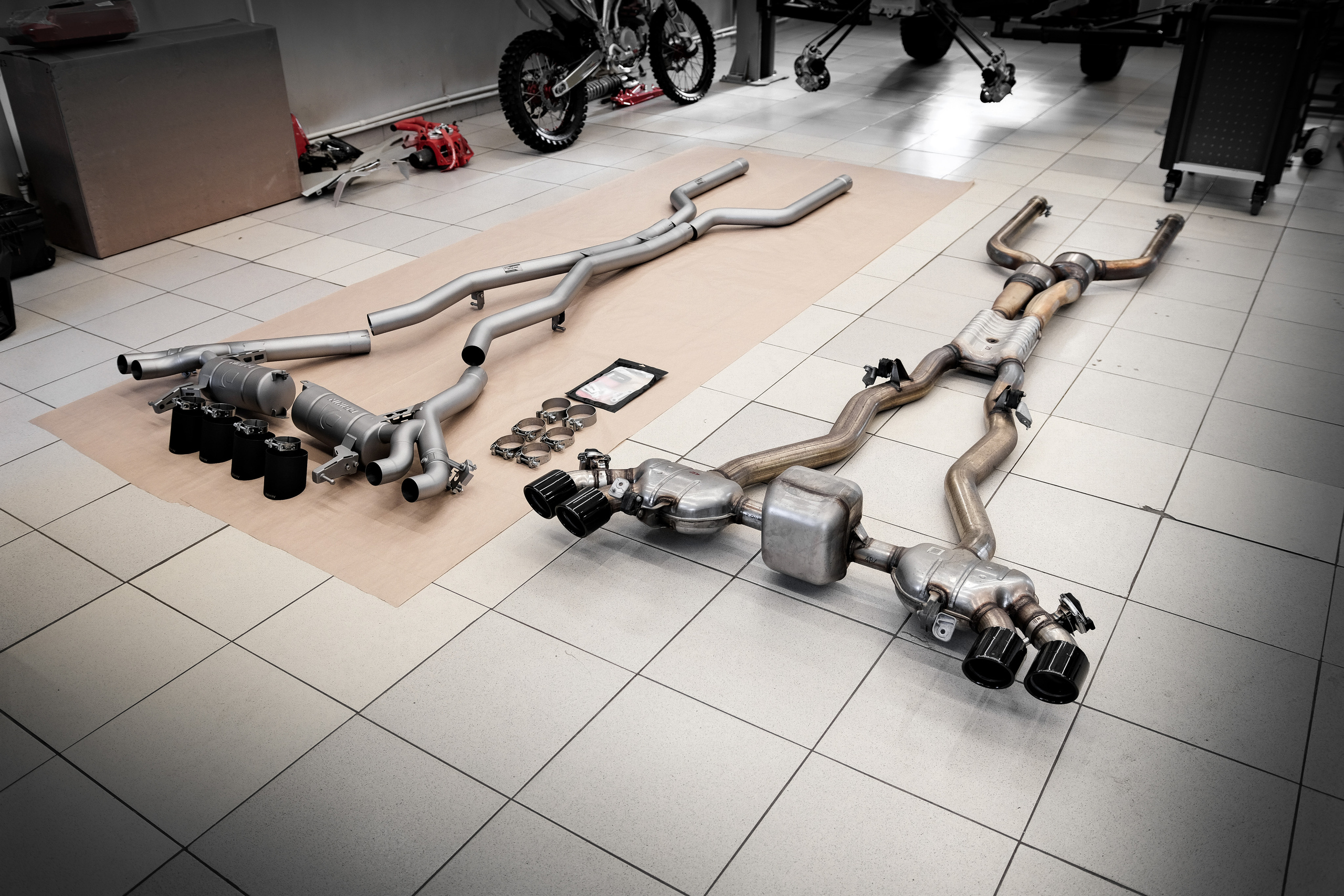 Предметная фотосъёмка для Deikin Exhaust в Калуге