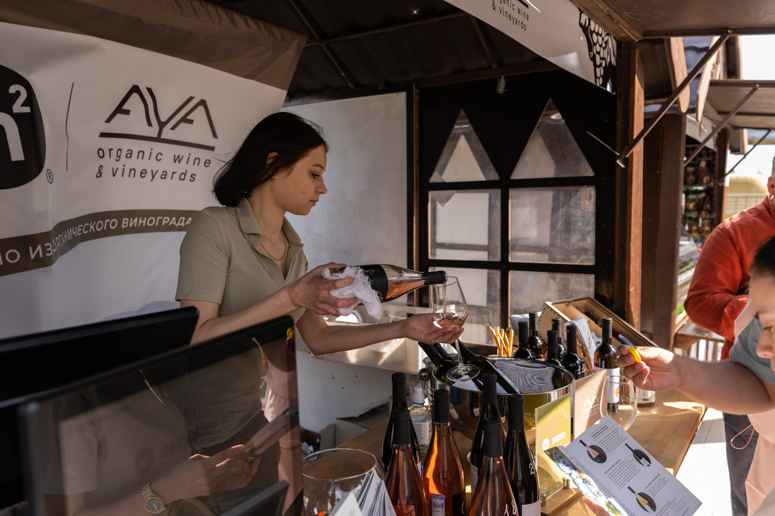 Репортажная фотосъёмка Винной ярмарки в Красногорске