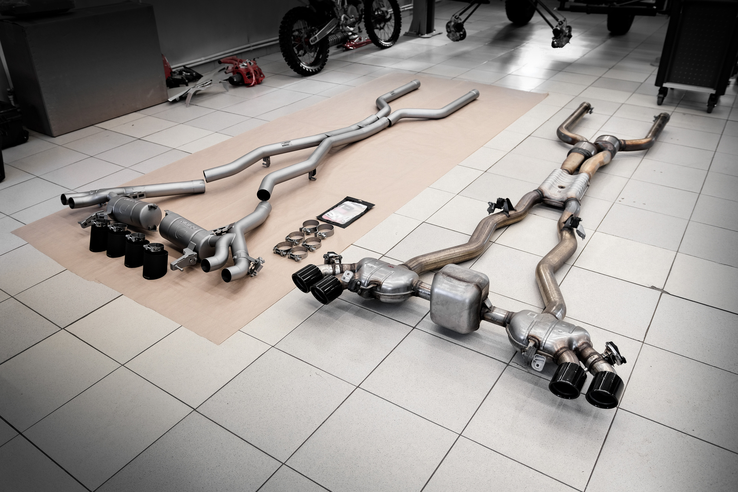 Предметная фотосъёмка для Deikin Exhaust в Калуге