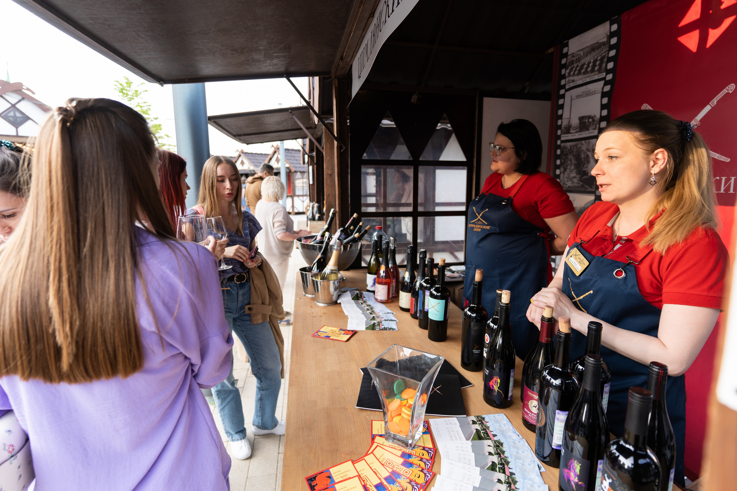 Репортажная фотосъёмка Винной ярмарки в Красногорске