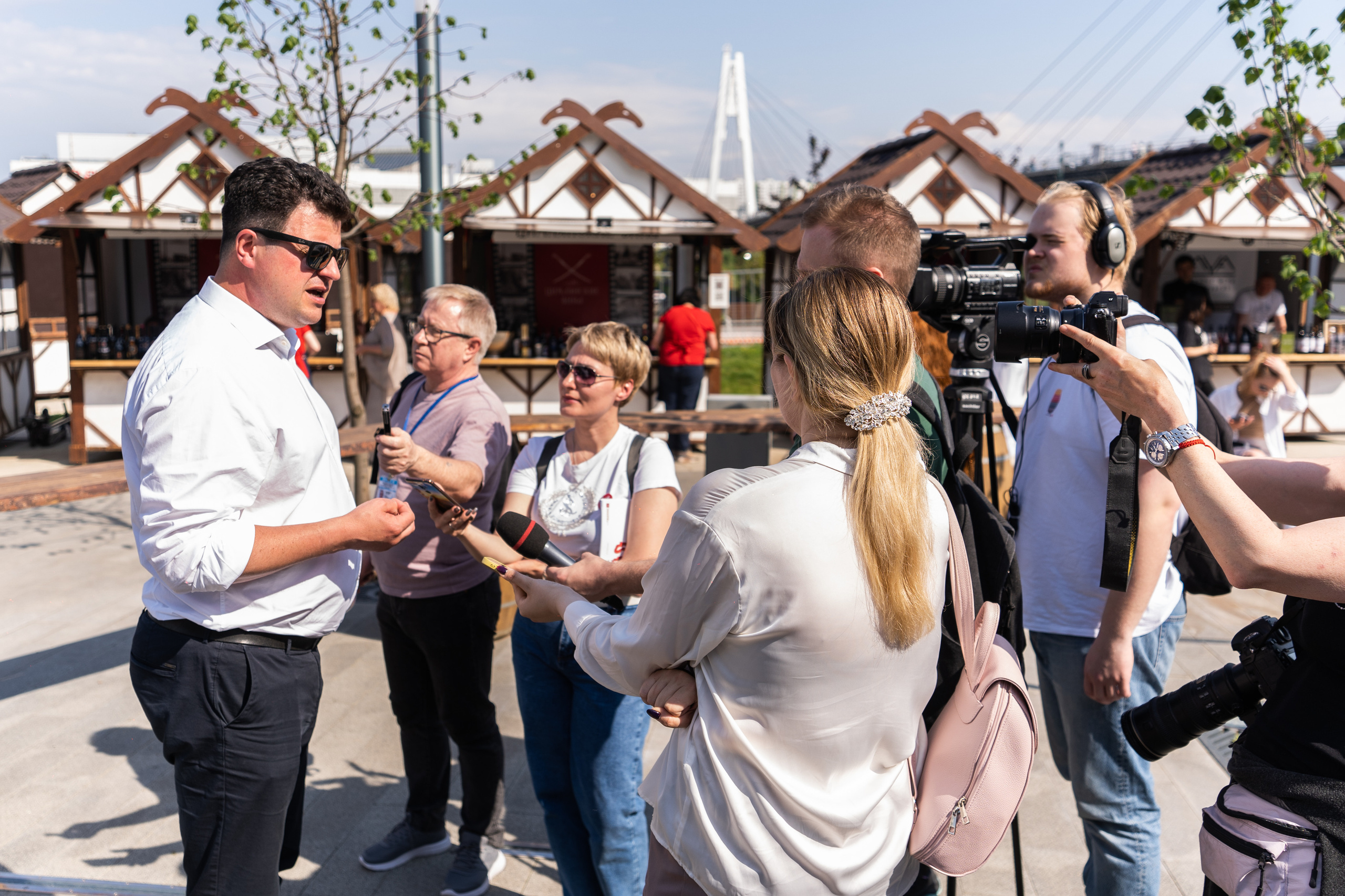 Репортажная фотосъёмка Винной ярмарки в Красногорске