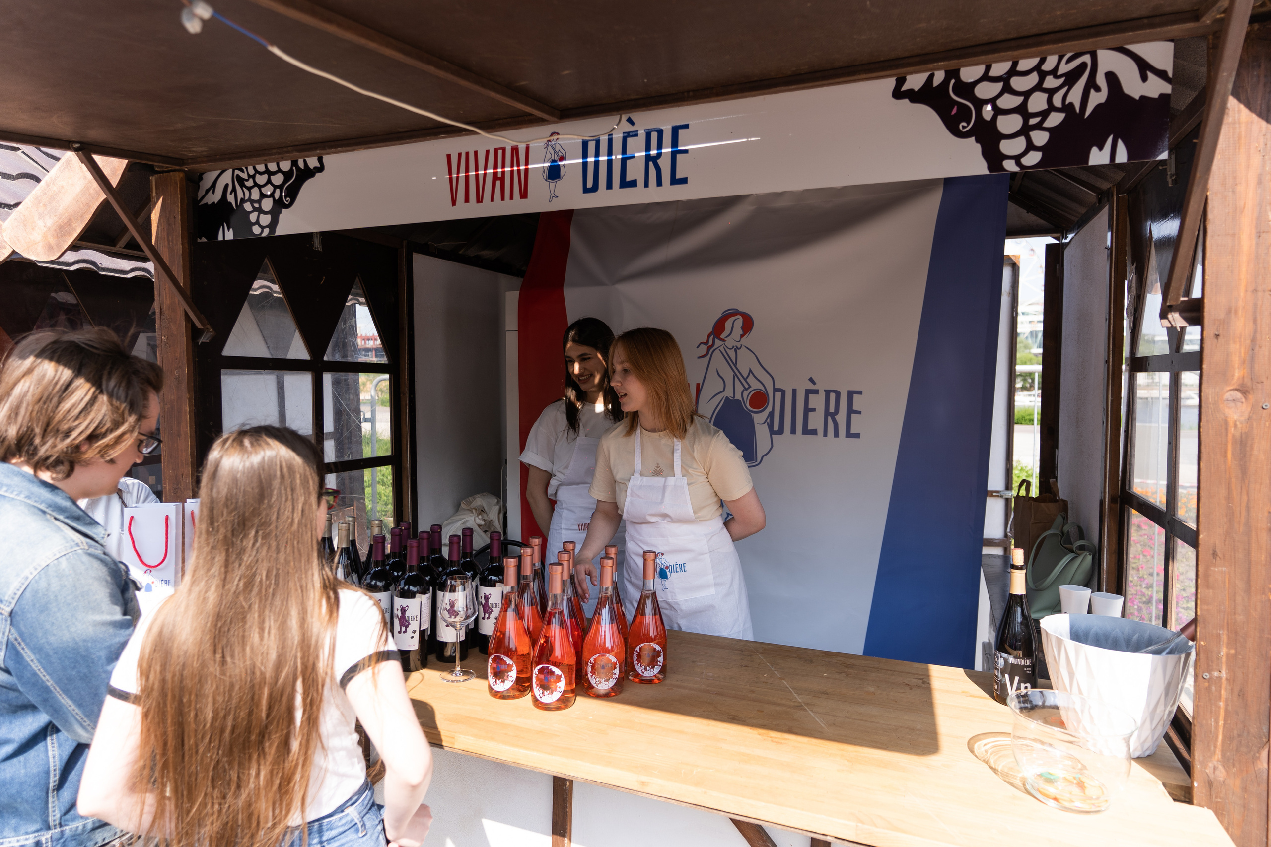 Репортажная фотосъёмка Винной ярмарки в Красногорске