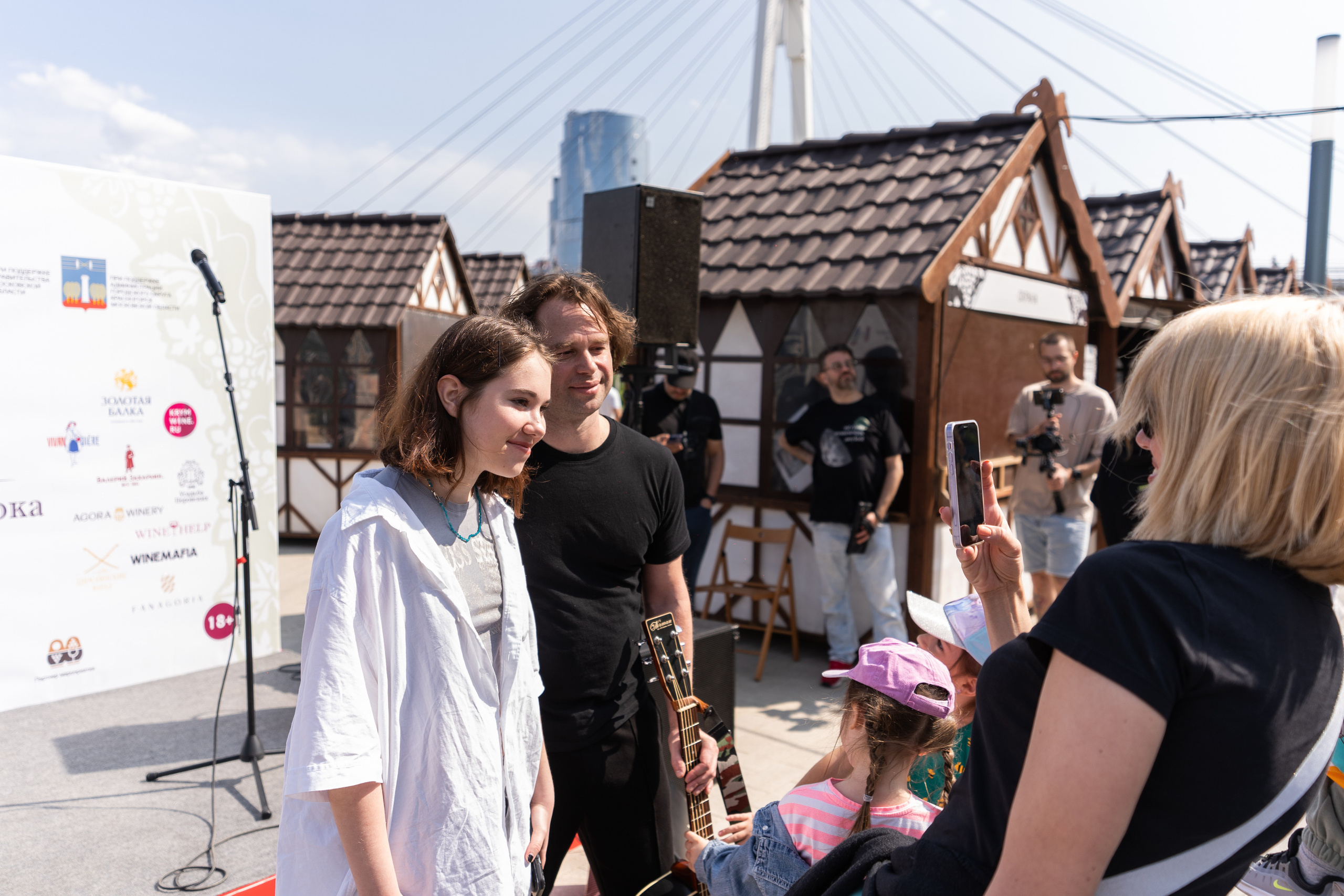 Репортажная фотосъёмка Винной ярмарки в Красногорске