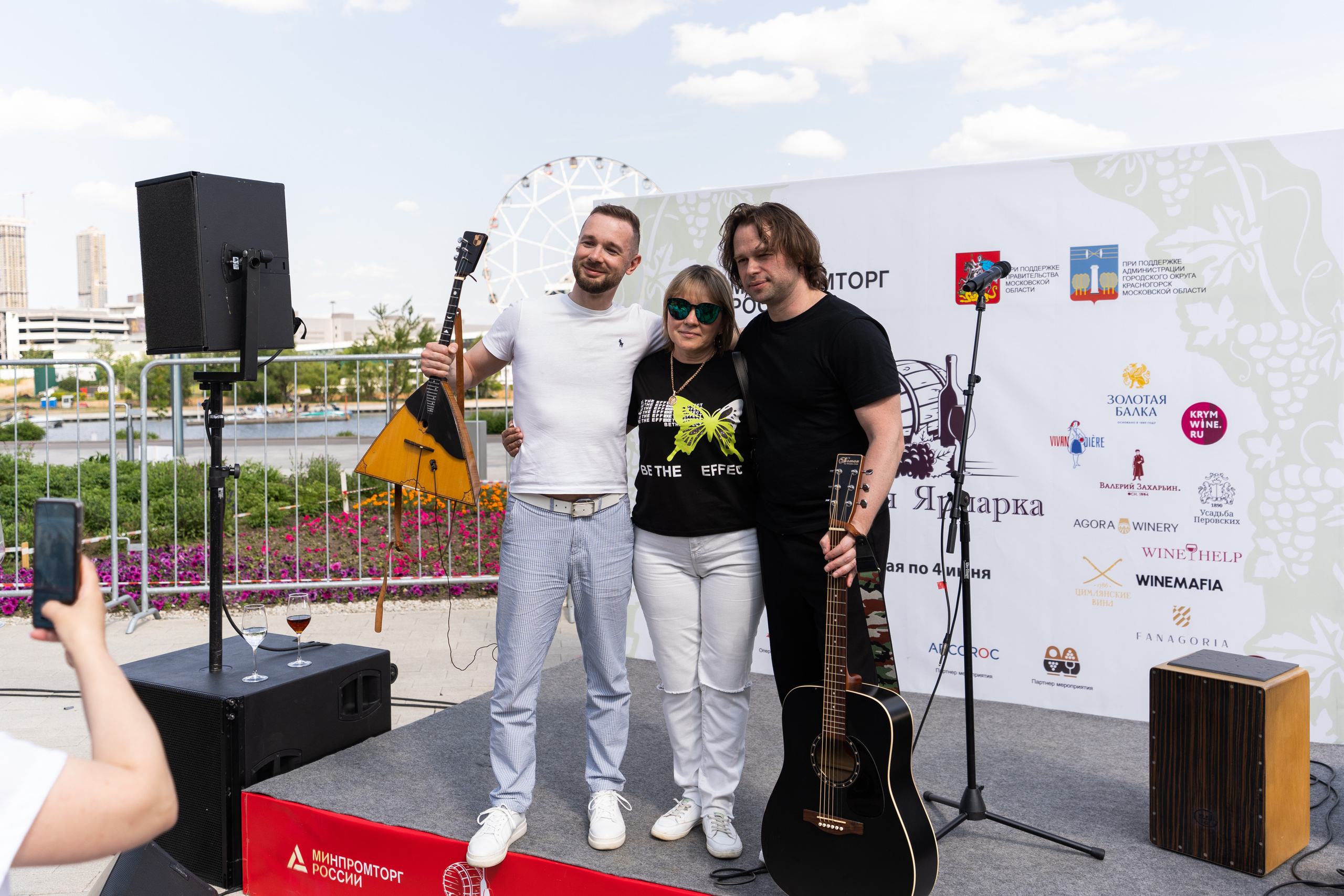 Репортажная фотосъёмка Винной ярмарки в Красногорске