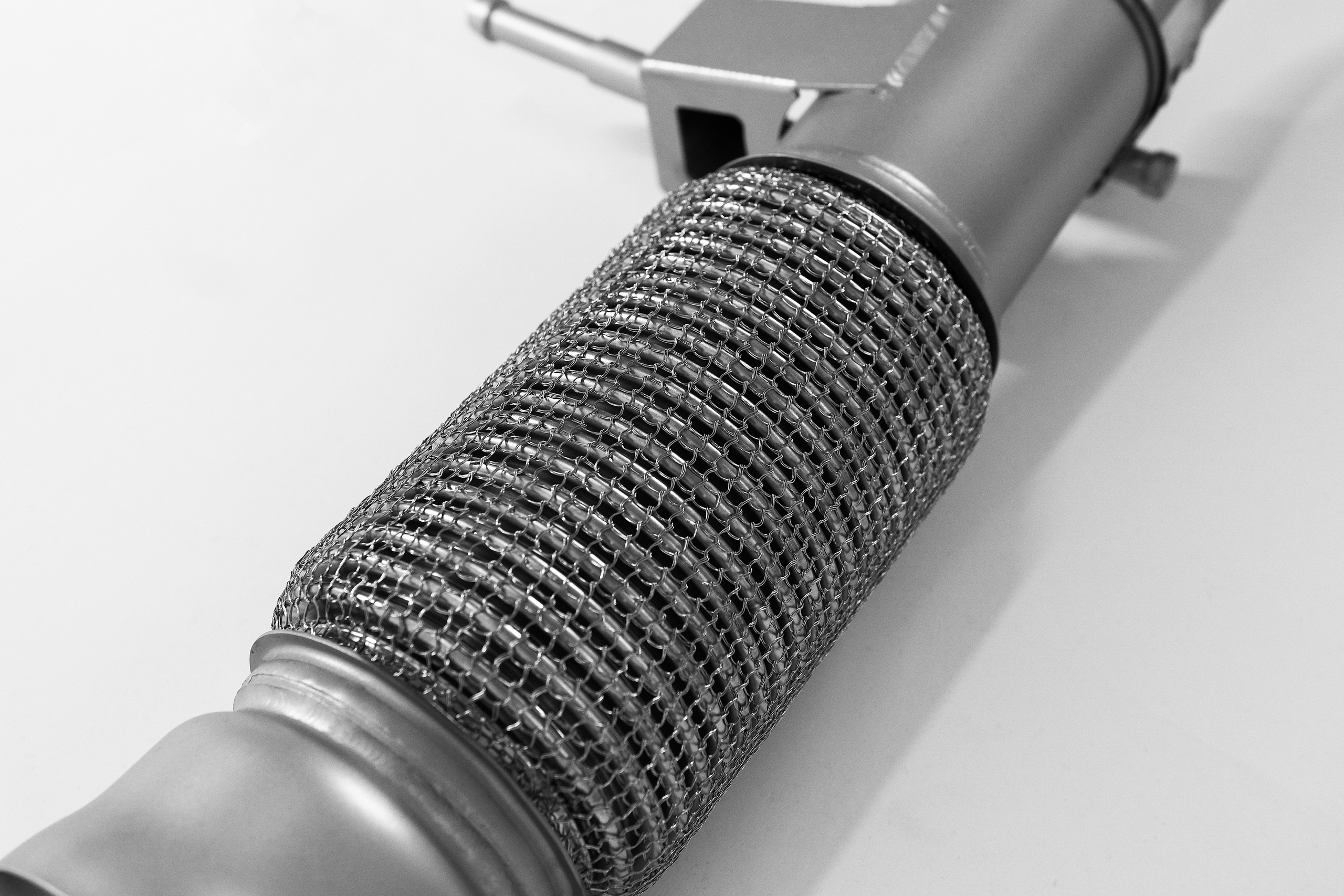 Предметная фотосъёмка для Deikin Exhaust в Калуге