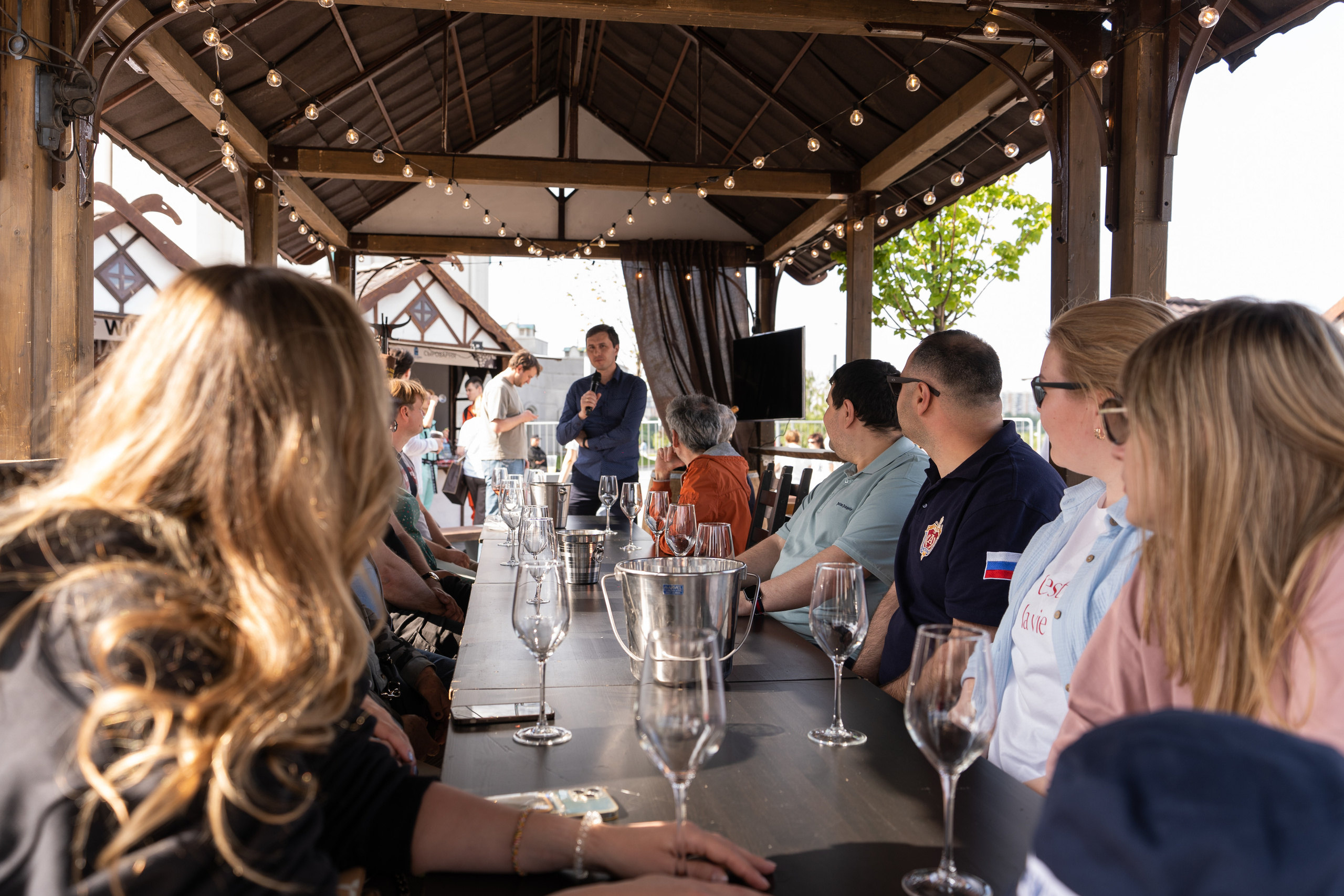 Репортажная фотосъёмка Винной ярмарки в Красногорске