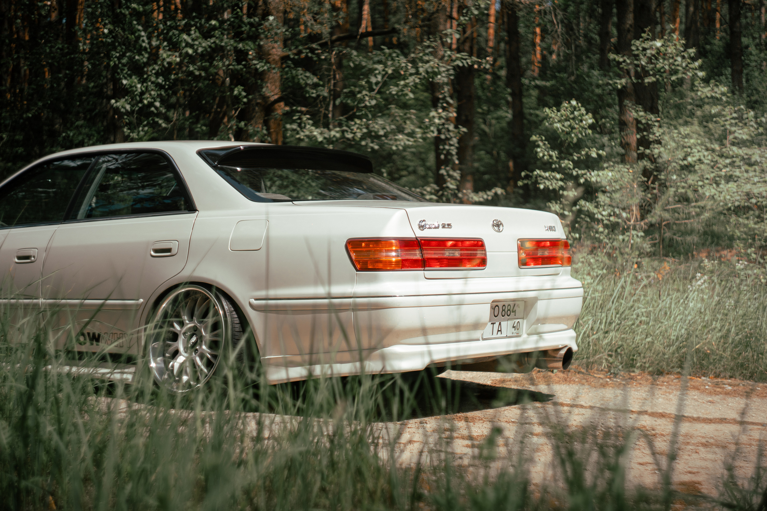 Автомобильная фото-сессия Toyota Mark II в Калуге