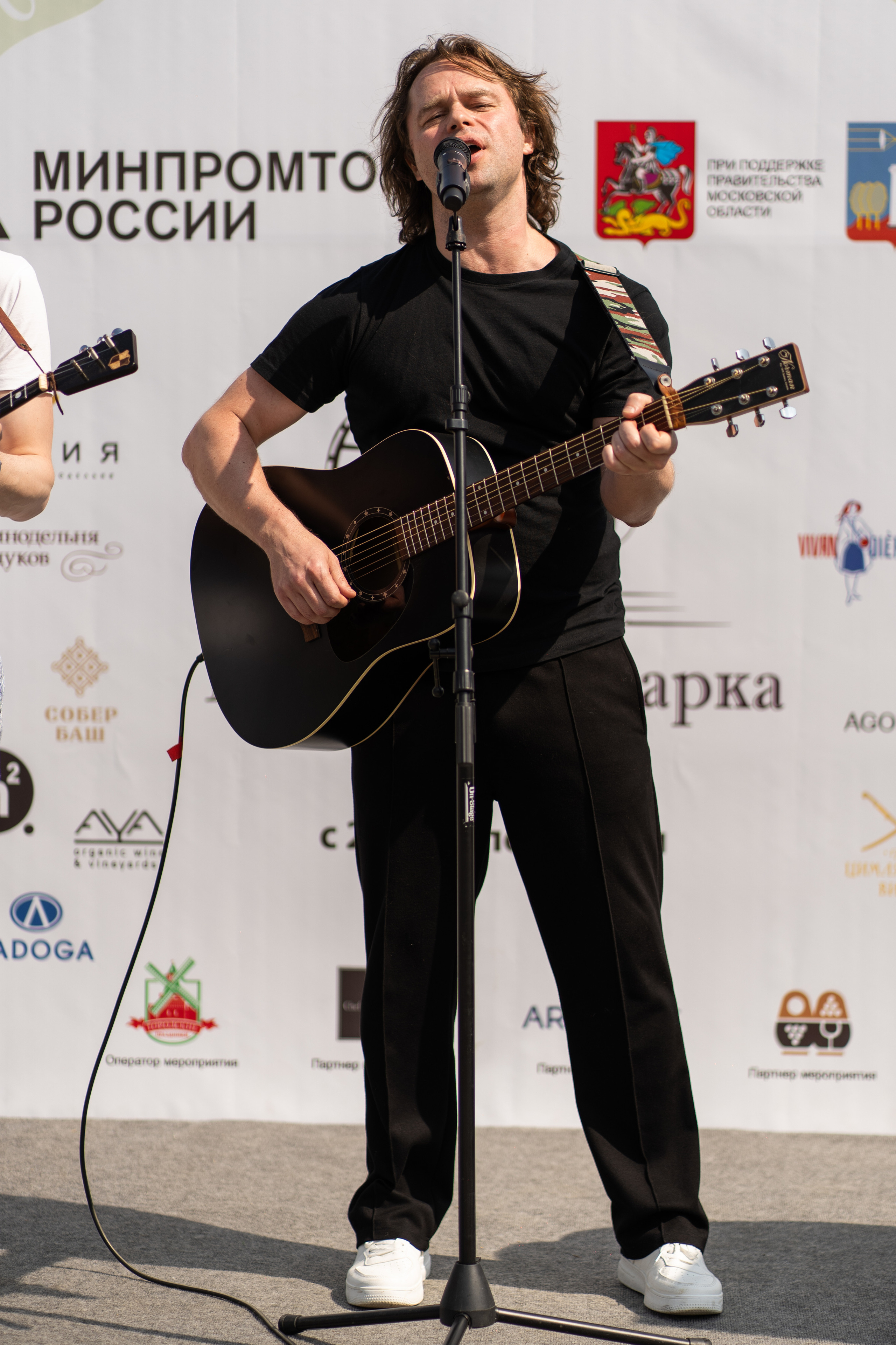 Репортажная фотосъёмка Винной ярмарки в Красногорске