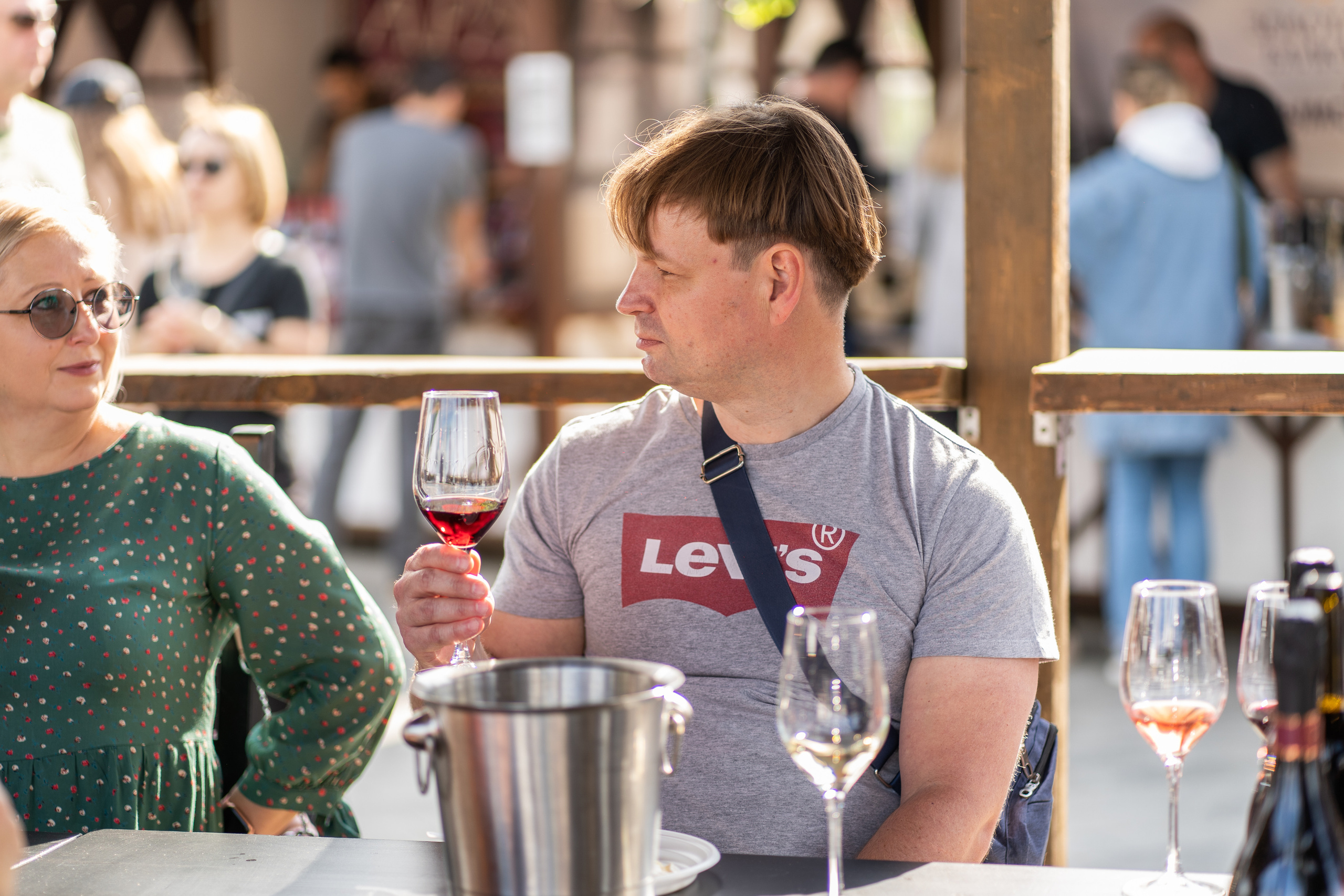 Репортажная фотосъёмка Винной ярмарки в Красногорске