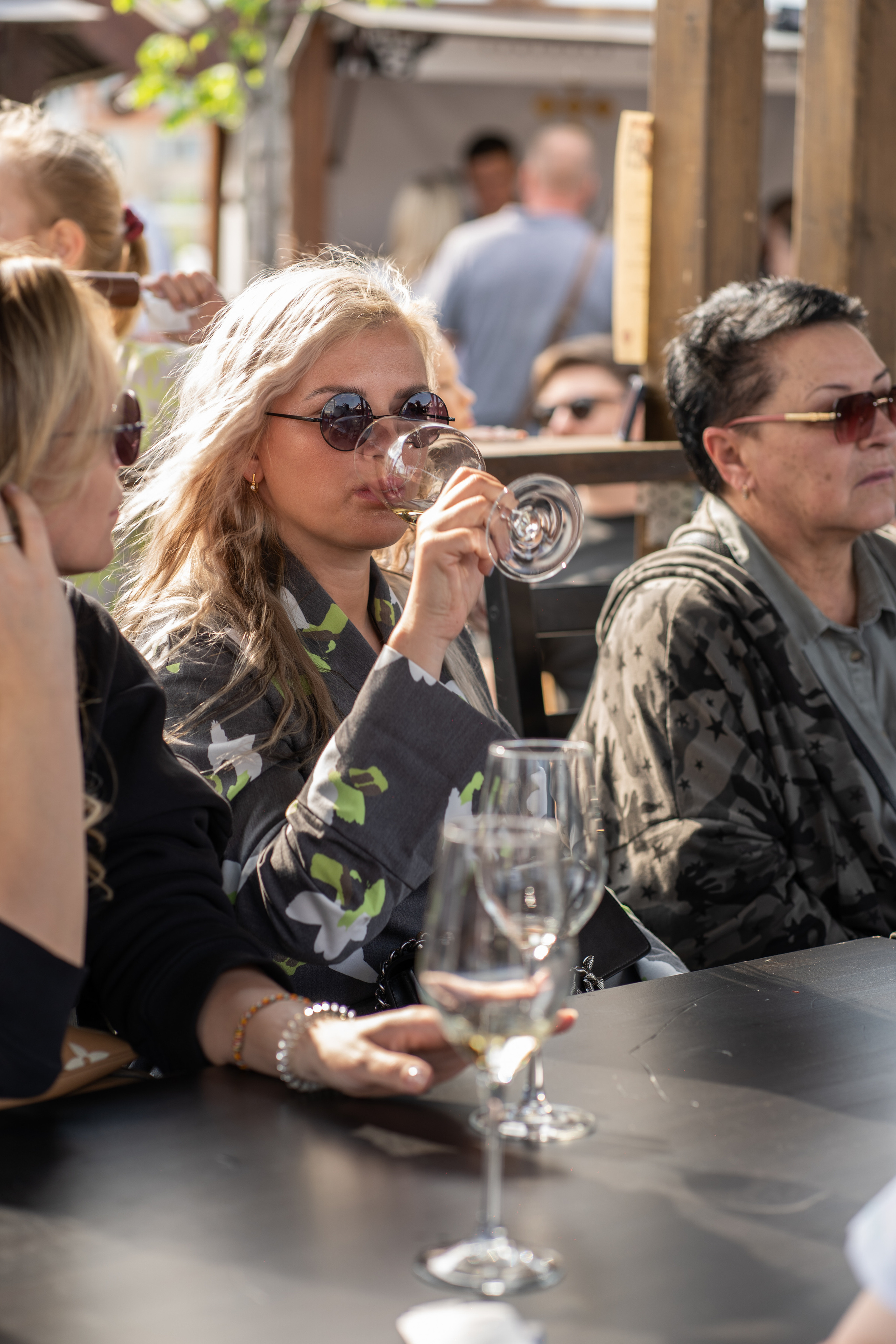 Репортажная фотосъёмка Винной ярмарки в Красногорске