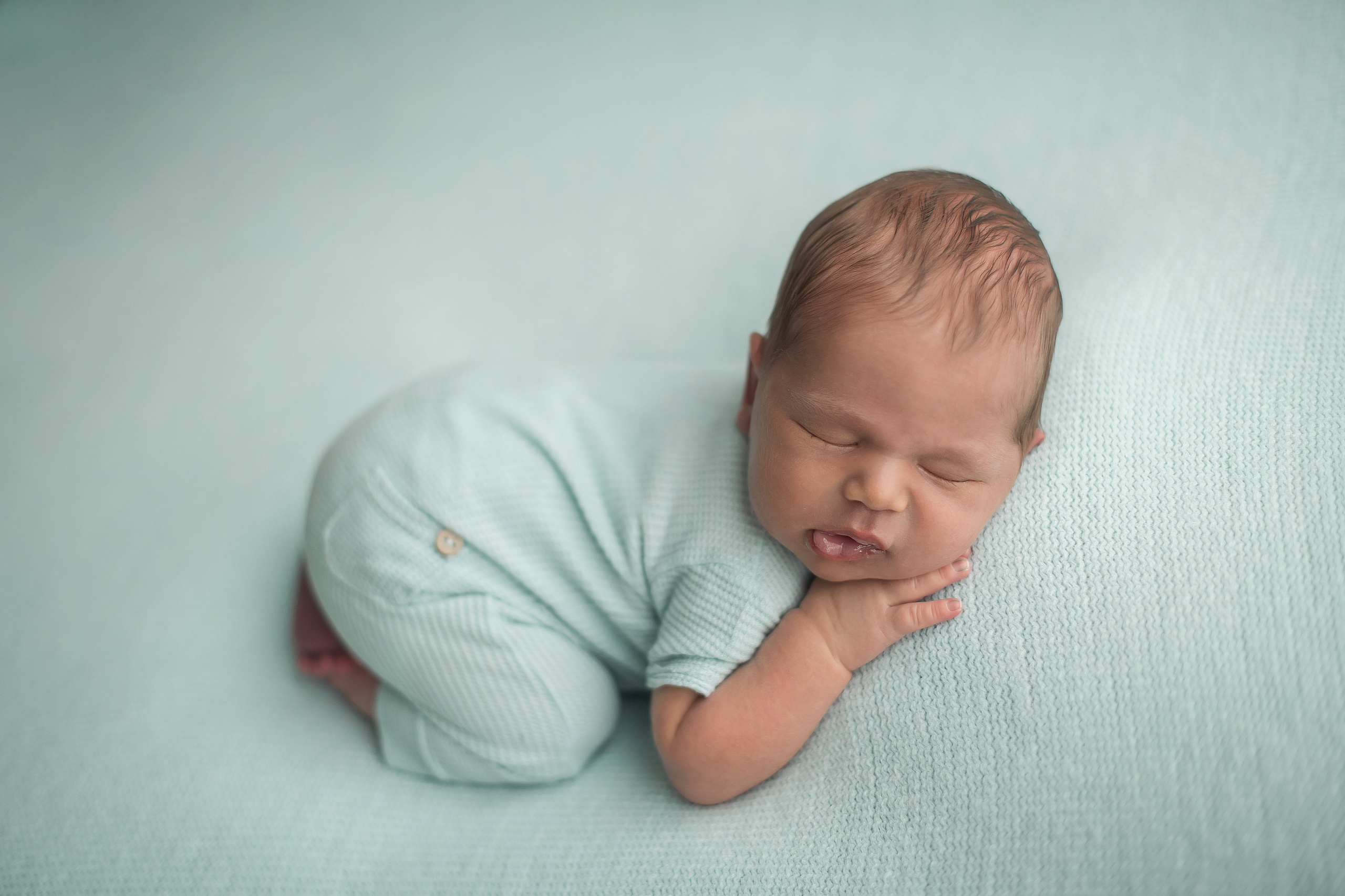 Новорожденные малыши владивосток. Детский и семейный фотограф Елена Новоселова в г. Владивосток