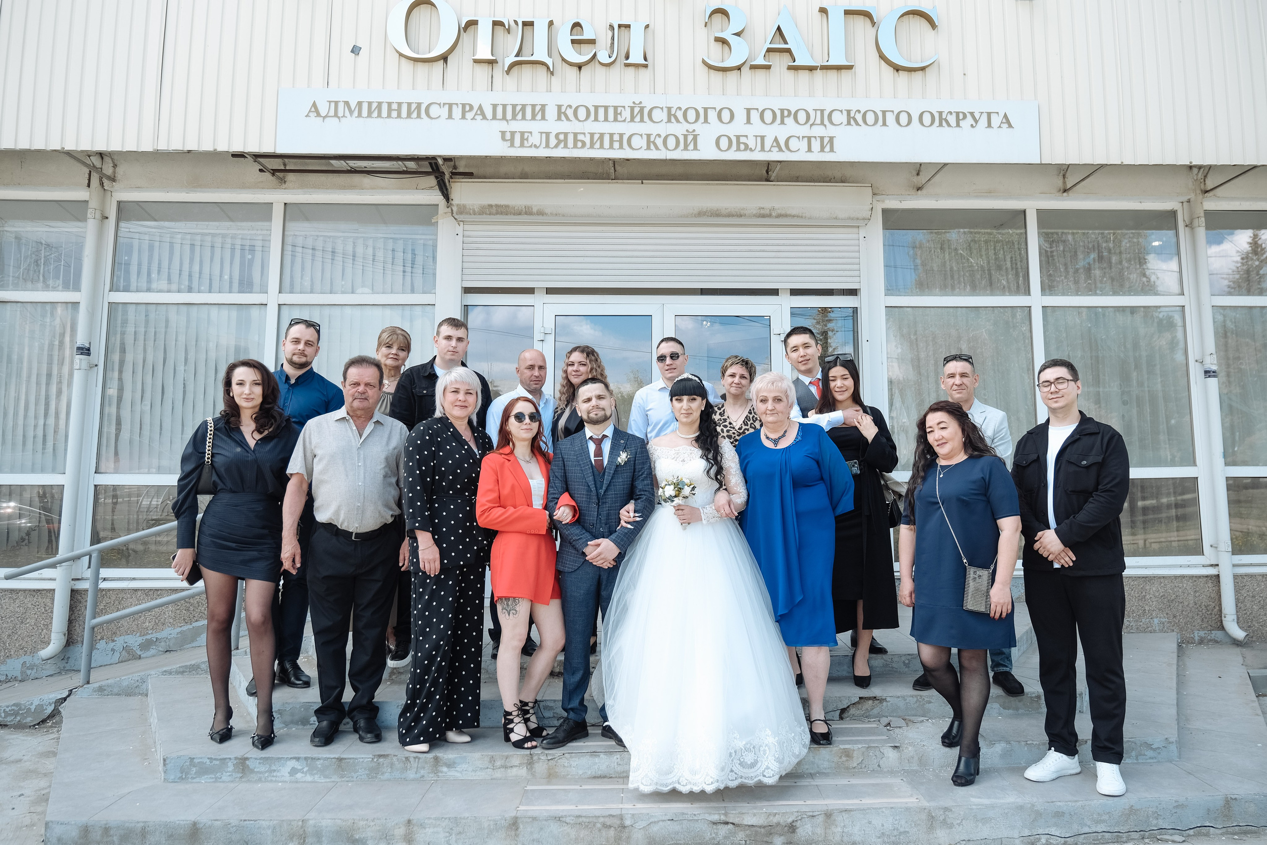 Сергей и Евгения_свадебная фотосессия в Версале. Свадебный фотограф в Челябинске Сырчикова Наталья