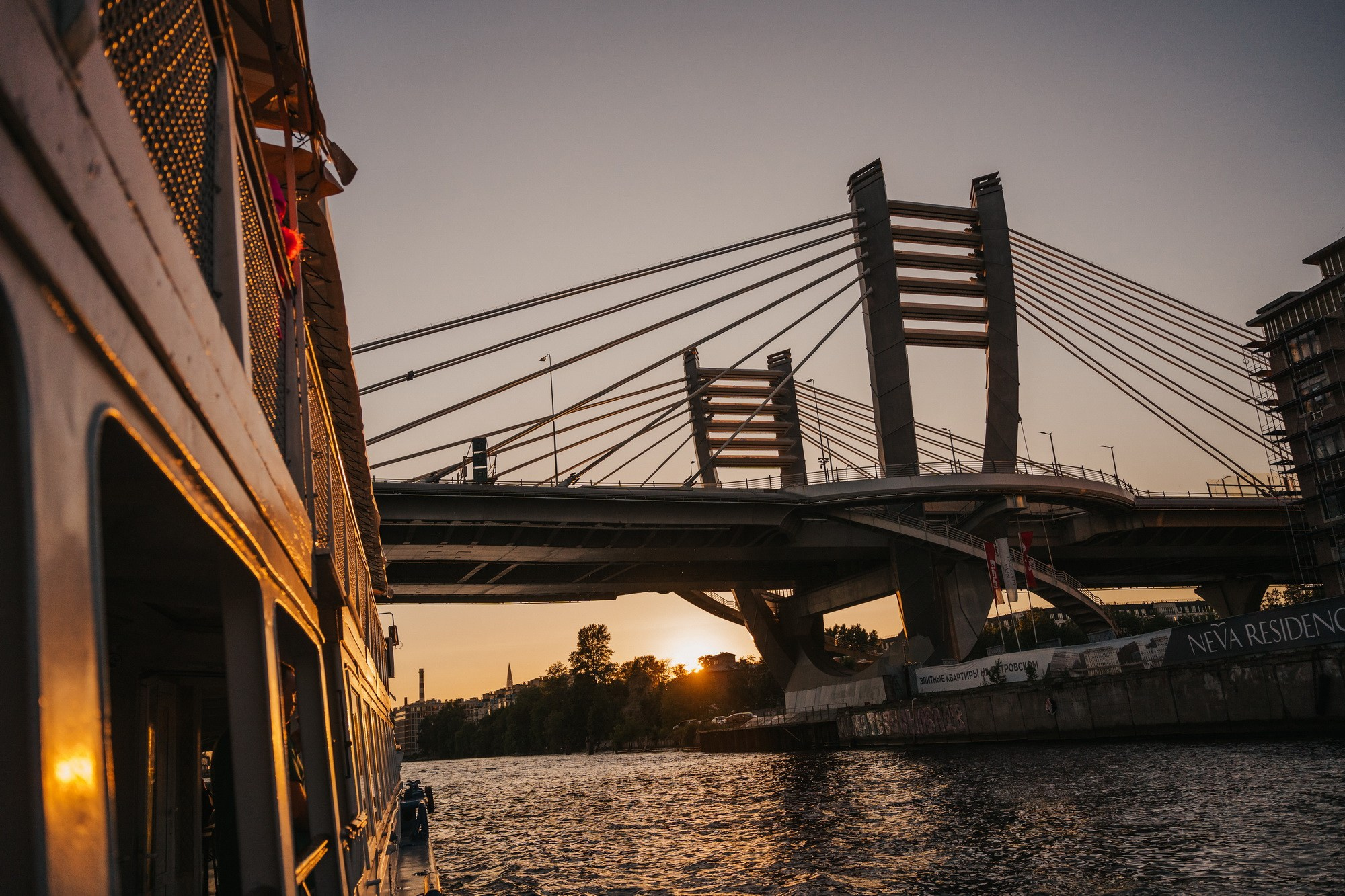 Прогулки на теплоходе. Фотограф Сергей Лукьяненко