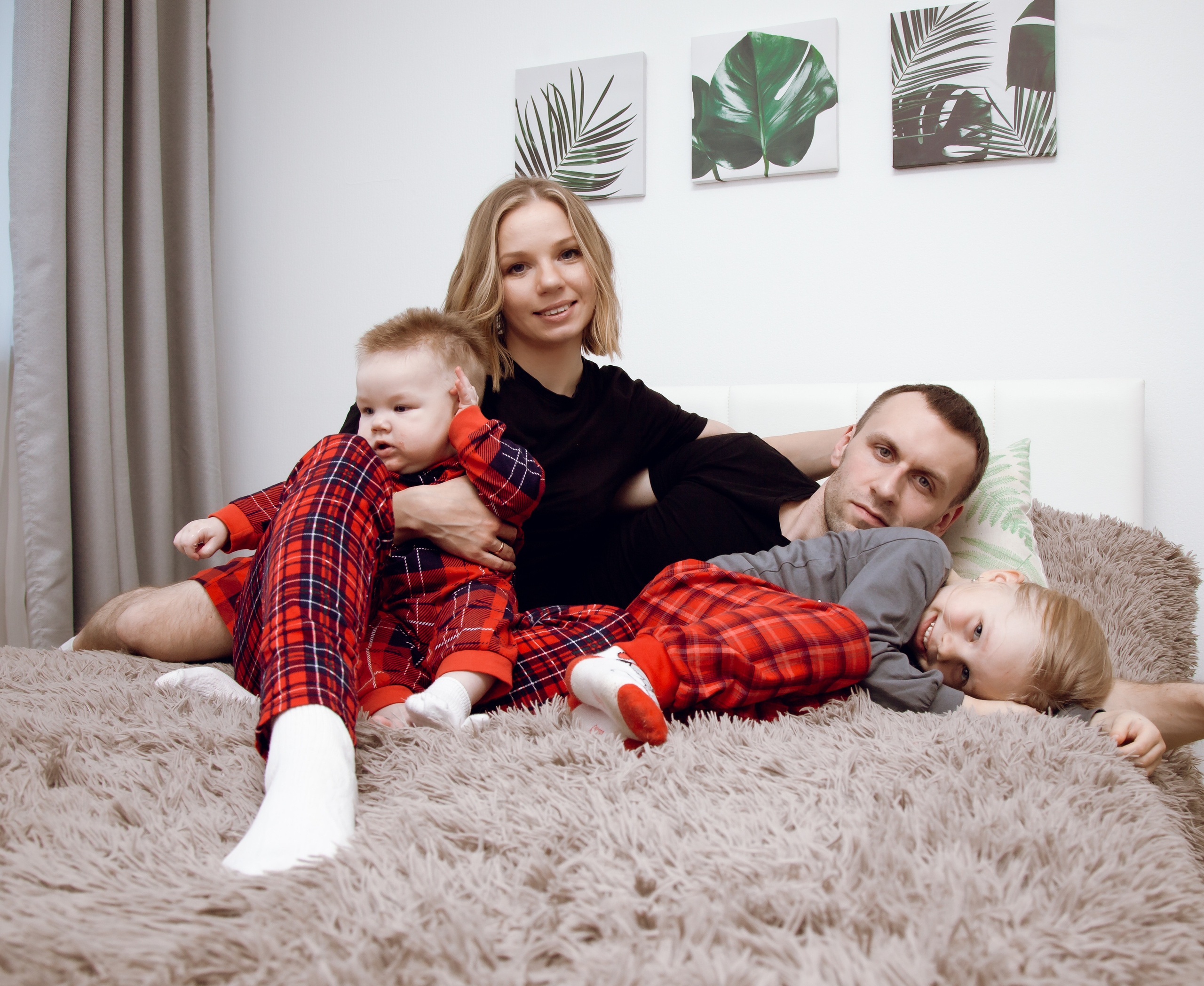 Новогодняя домашняя посиделка. Свадебный и семейный фотограф Екатеринбург Настя Саедгалина