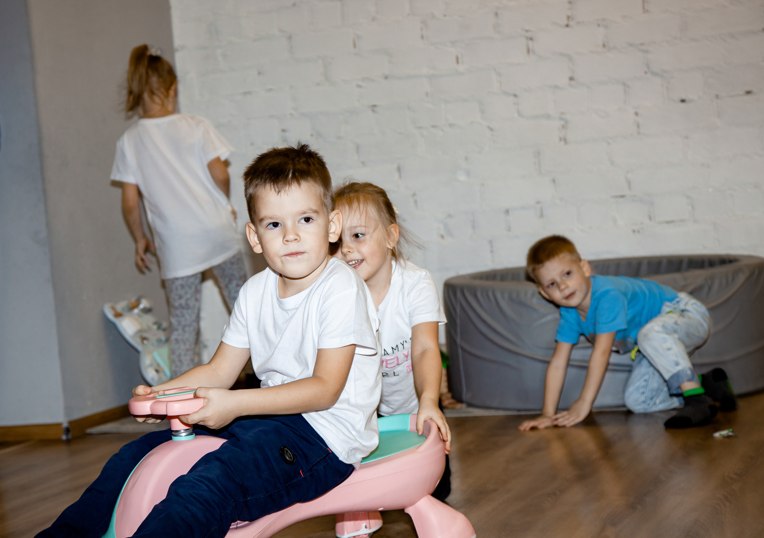 Хагги Вагги (ДР АРТЕМА). Свадебный и семейный фотограф Екатеринбург Настя Саедгалина