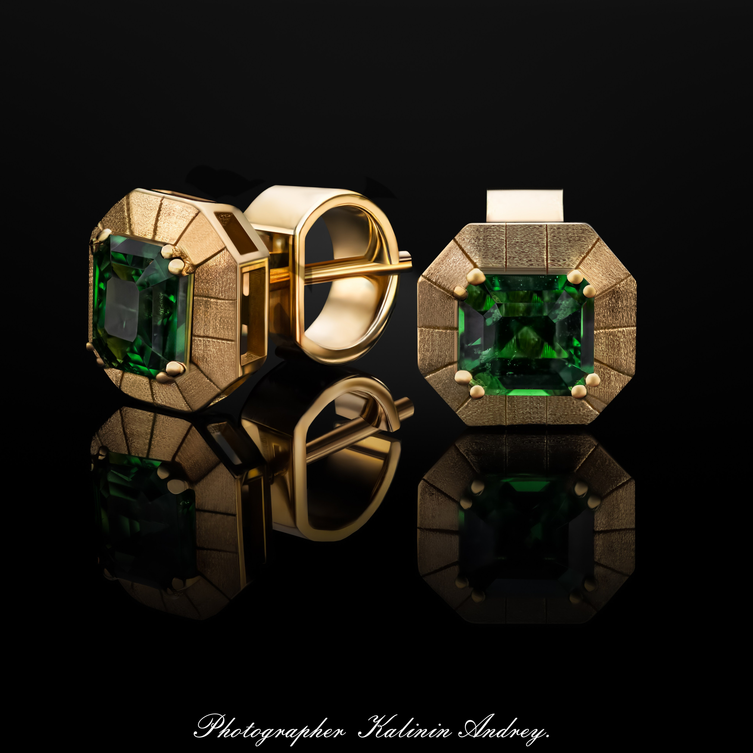 Рекламная эксклюзивная предметная фотосъёмка ювелирных изделий в Москве  тел +7 966-003-13-07. Высококачественная профессиональная рекламная фотосъёмка ювелирных украшений, драгоценных камней в Москве. Обучение, консультация