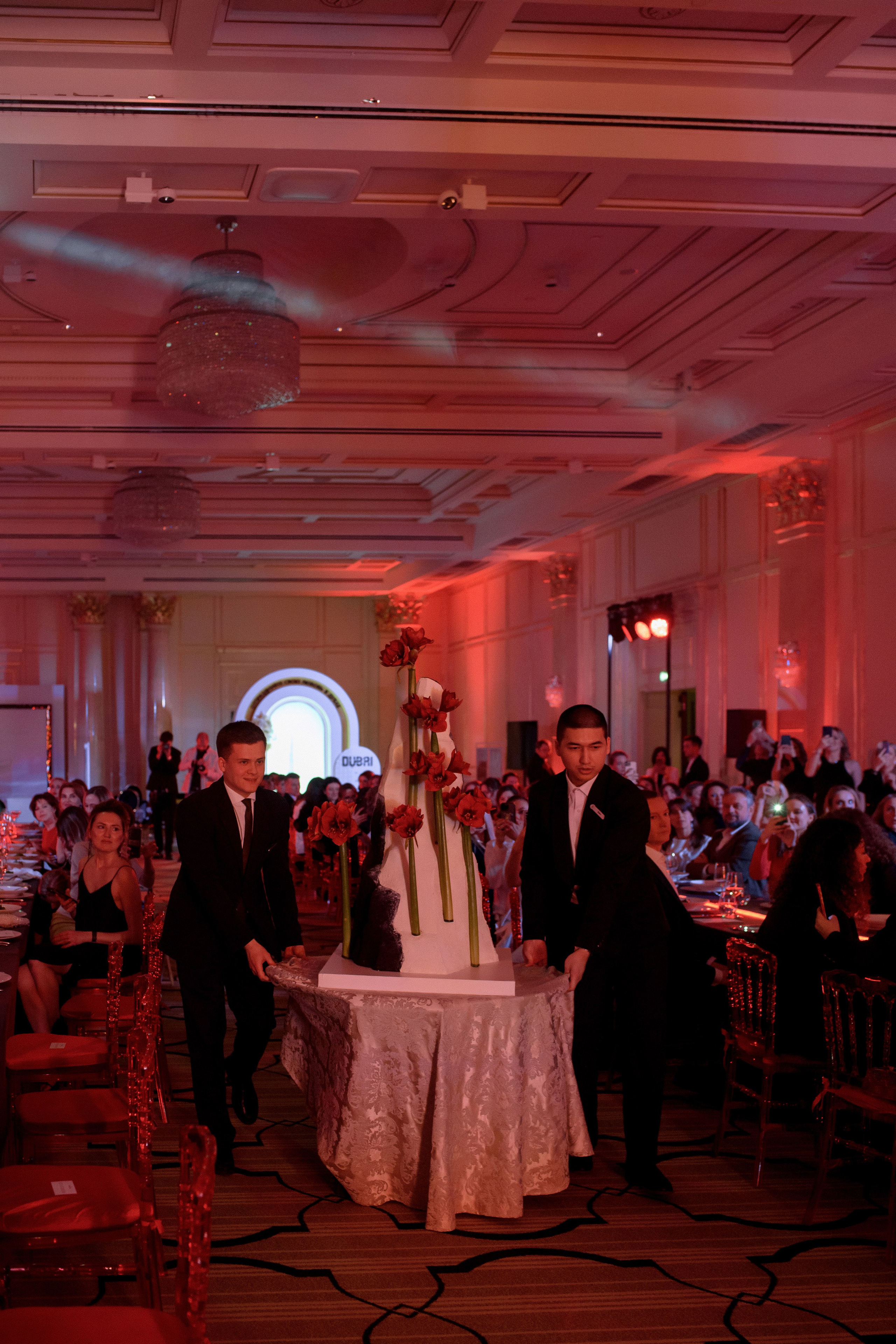 Корпоративные события. Алина Посторонка и Дима Мурашов