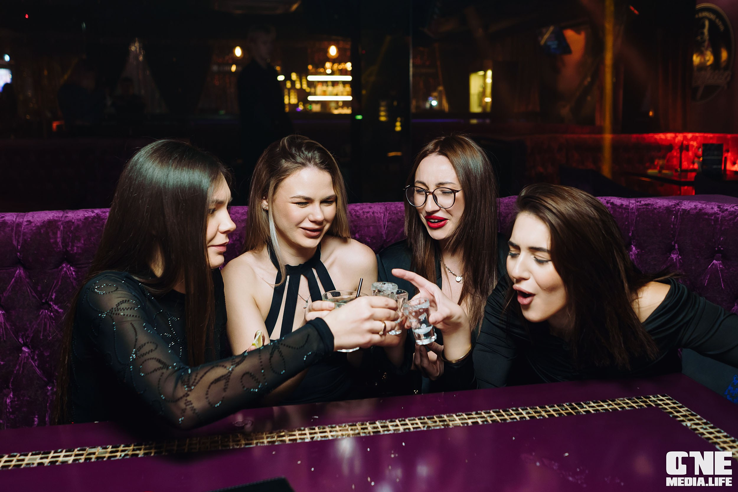 Фоторепортаж из караоке-клуба Эйфория. One Media Life: фоторепортажи, фотоотчеты с мероприятий и заведений