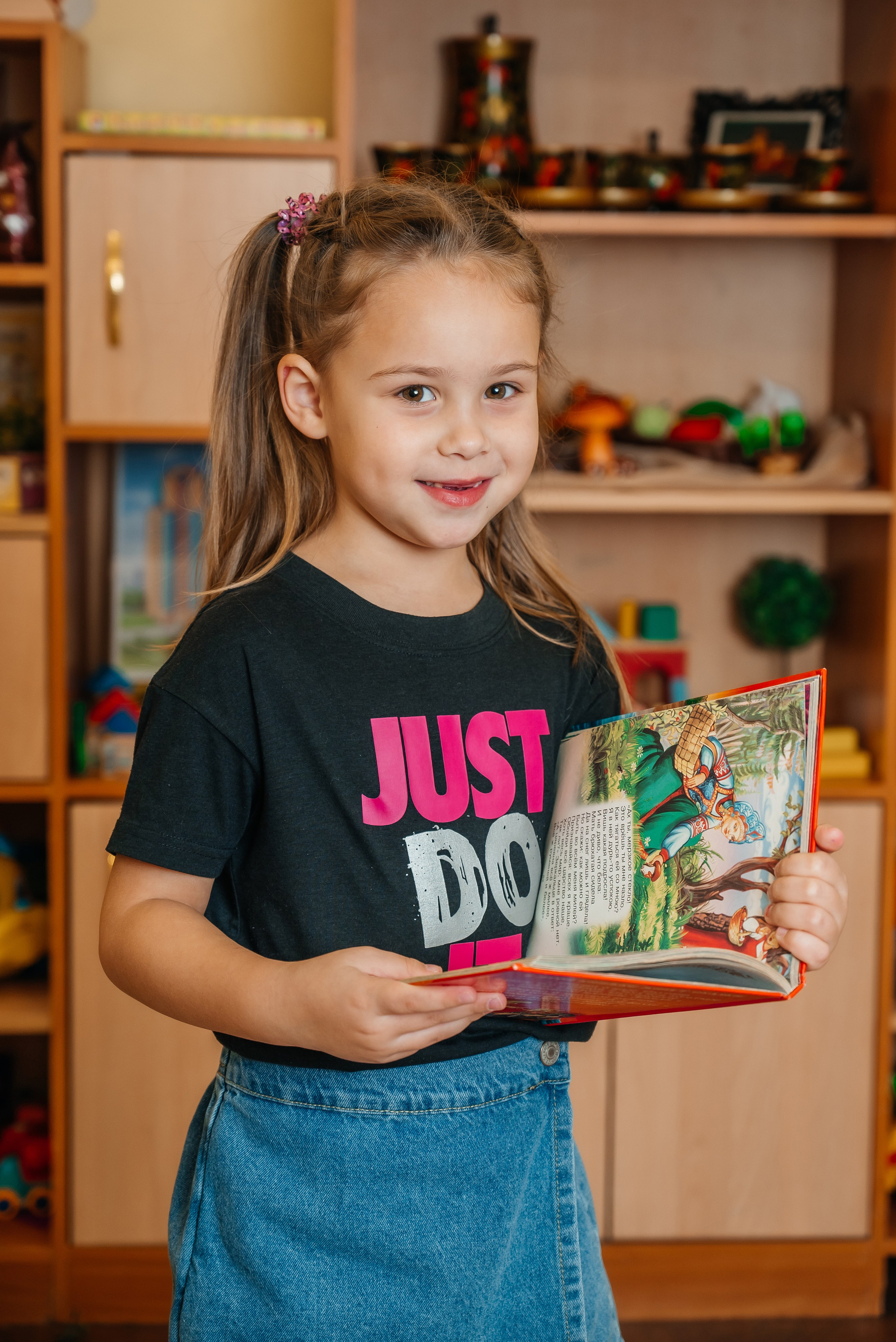 Детский сад. Фото. Современные выпускные альбомы. Воткинск