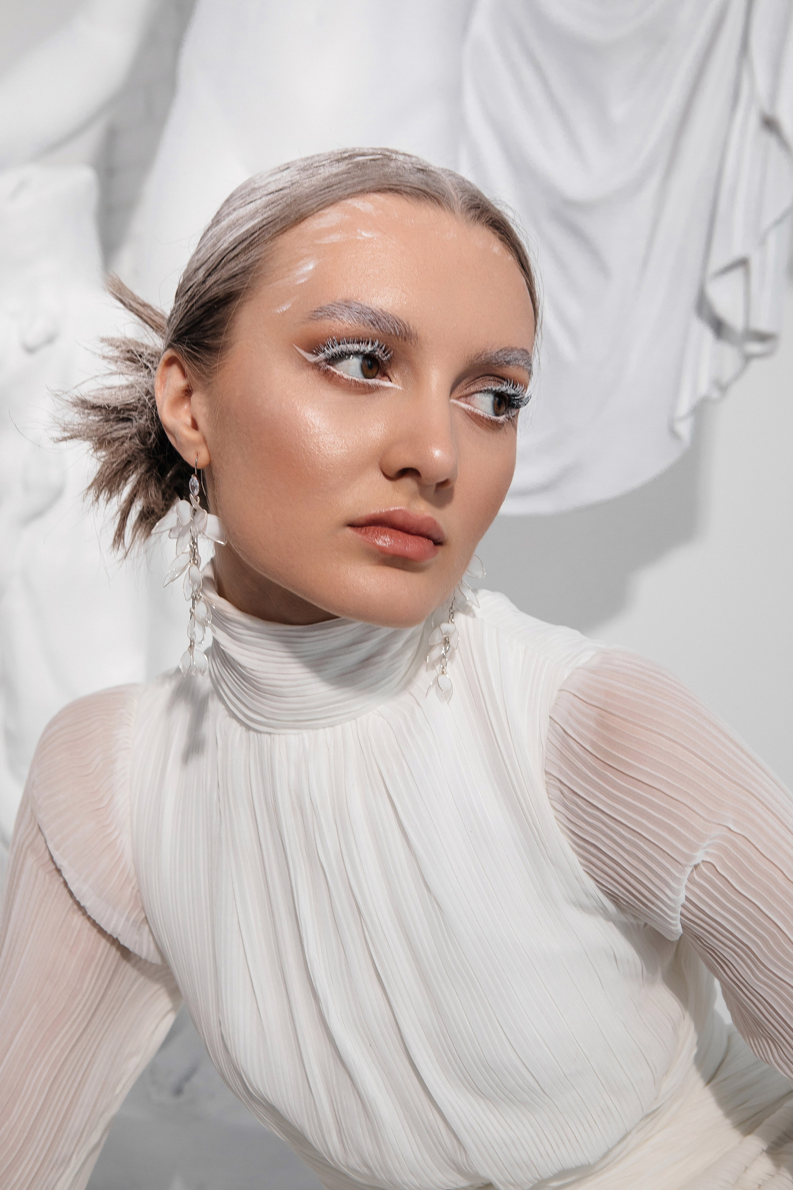 Для бренда украшений Оксана Туз. Свадебный и семейный фотограф Ибрагимова Мария из Екатеринбурга