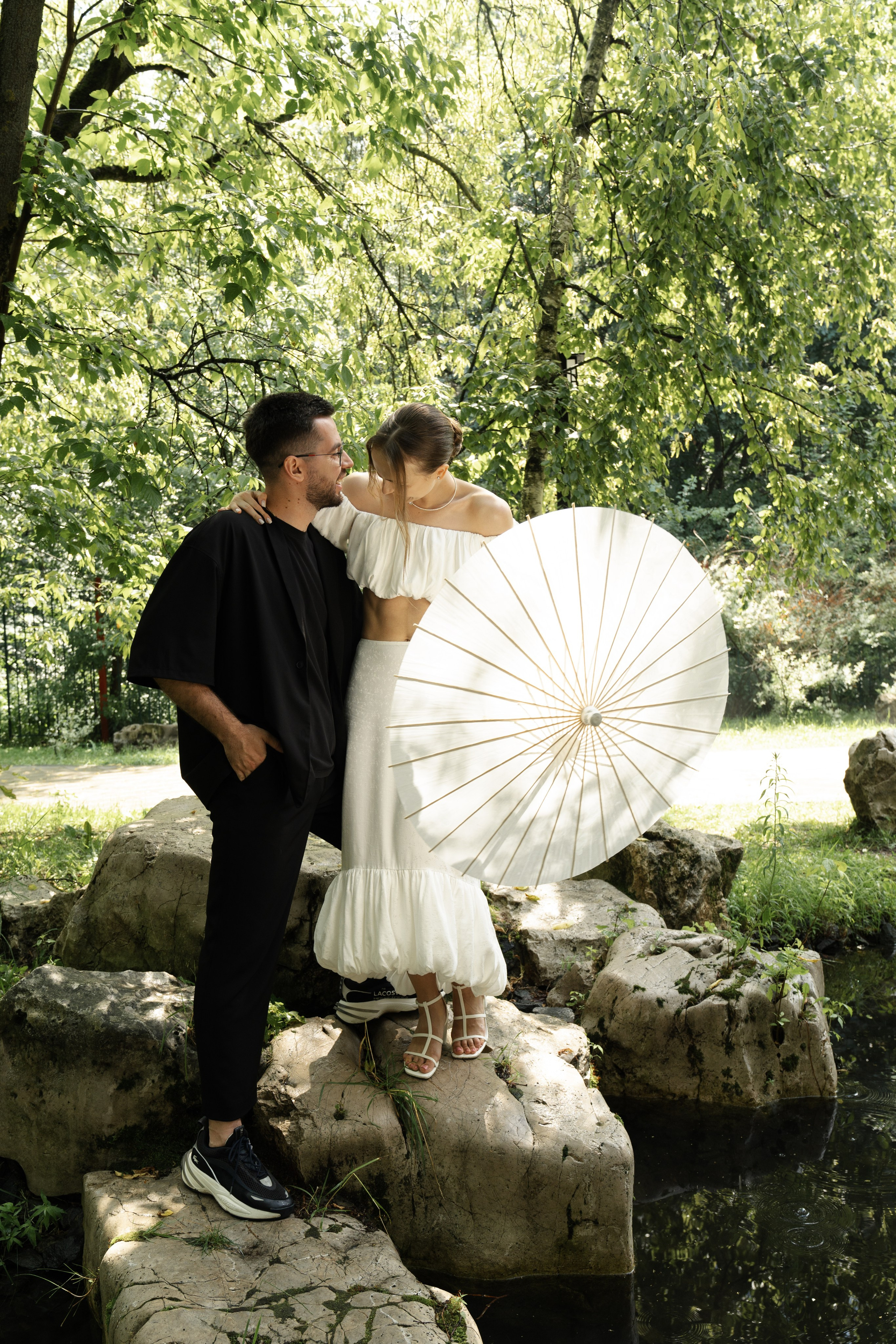 «комфорлабельно и эстетично». Свадебный фотограф Наташа Брифли