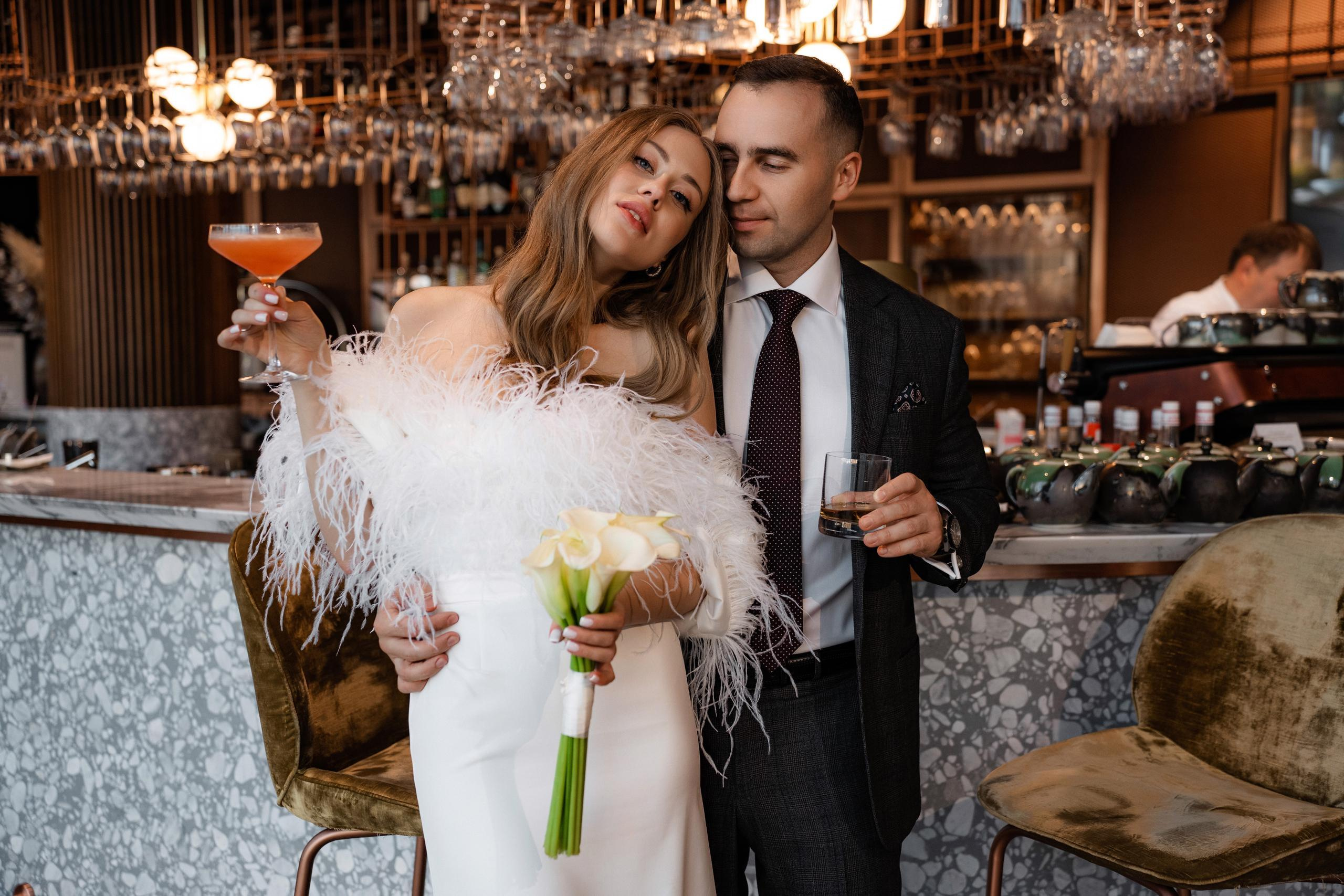 Свадебная фотосессия в Отеле Mövenpick Moscow Taganskaya в центре Москвы