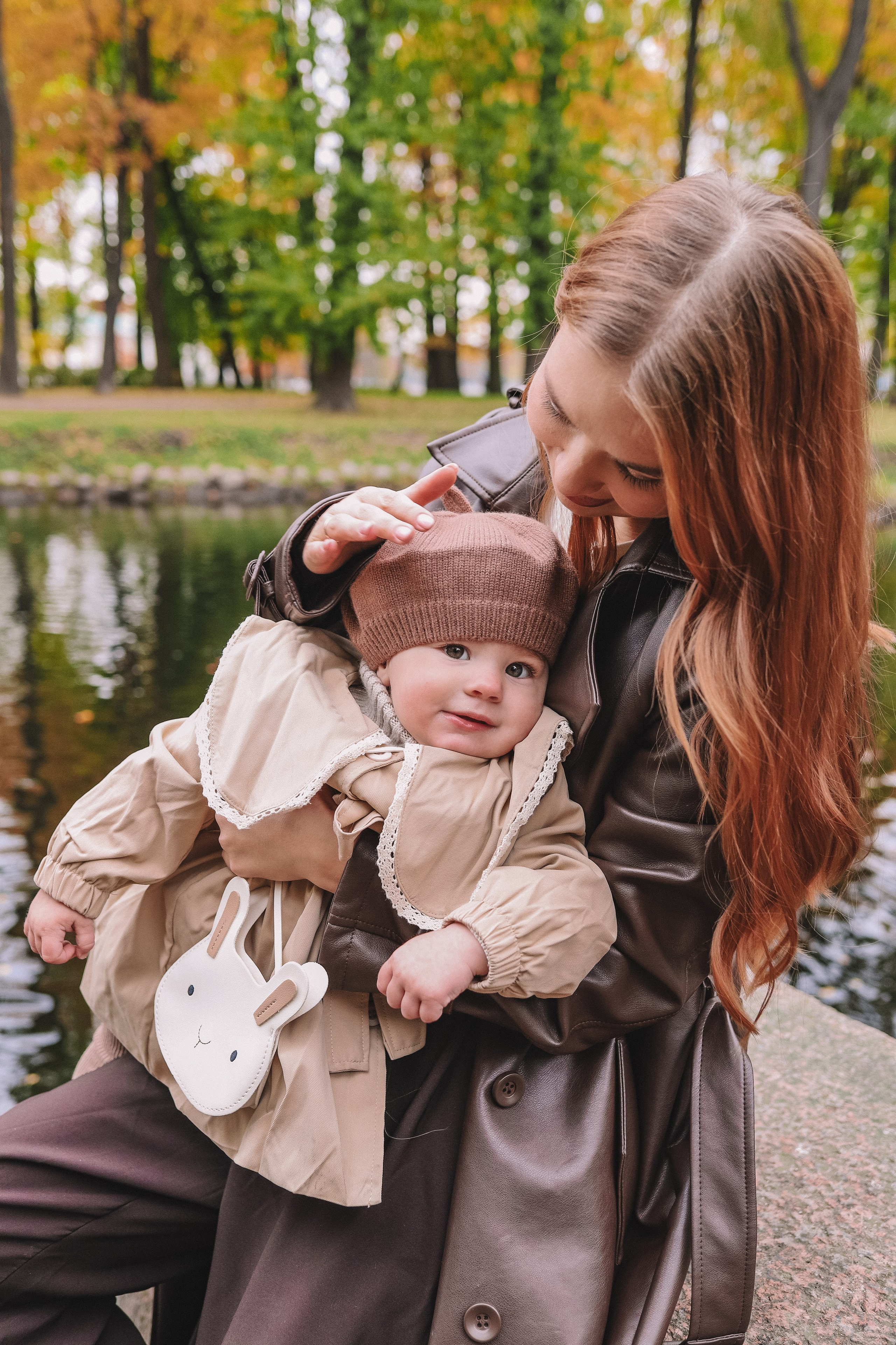 Мамы с дочками в осеннем парке. Фотограф Олеся Беляева | Санкт-Петербург и Ленобласть