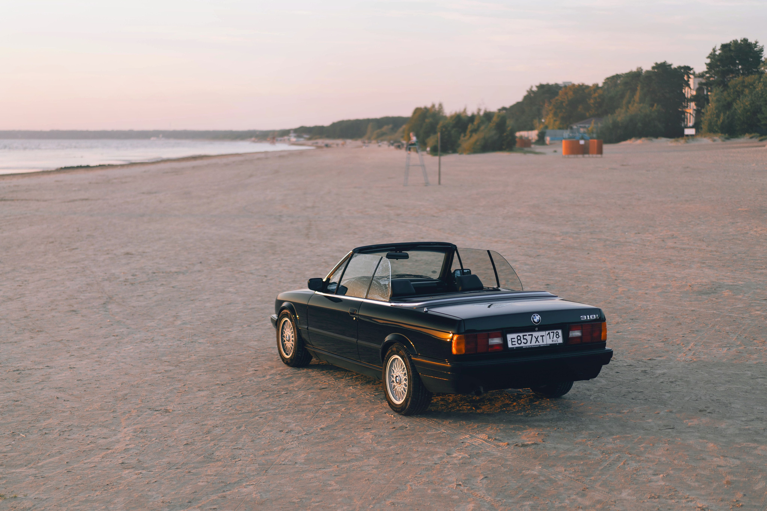 BMW 318i Cabriolet. Автомобильный фотограф Антон Цырулев
