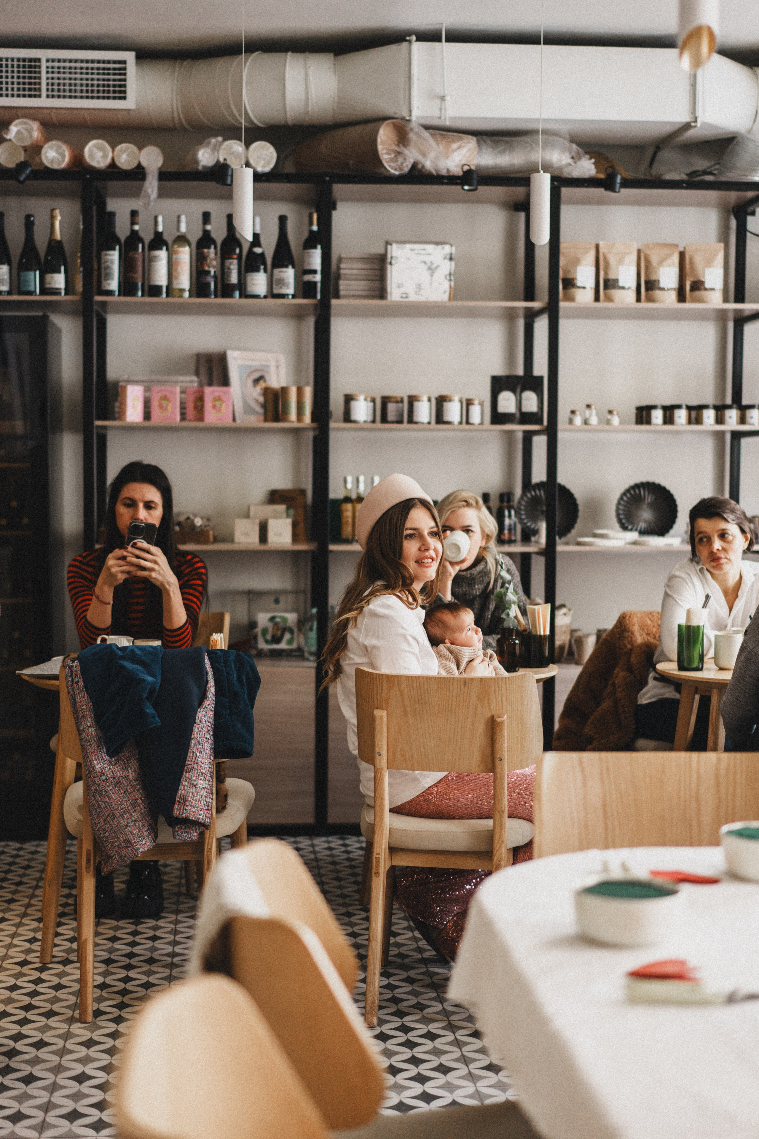 OCHEN' — цветочная встреча 14 февраля. Семейный и детский фотограф и видеограф в Москве, Серпухове и Тарусе Валерия Сорокина