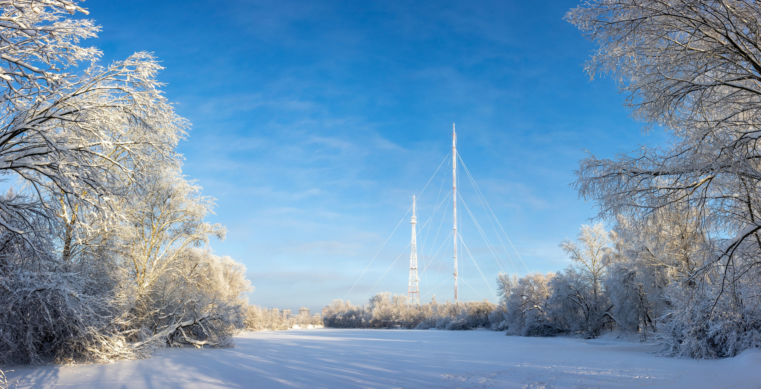 Телецентр. Башни «ОРТПЦ» в январкую стужу. Фотограф в Туле Крупский АнДРей. Фотостудия «КАДР71» в Туле