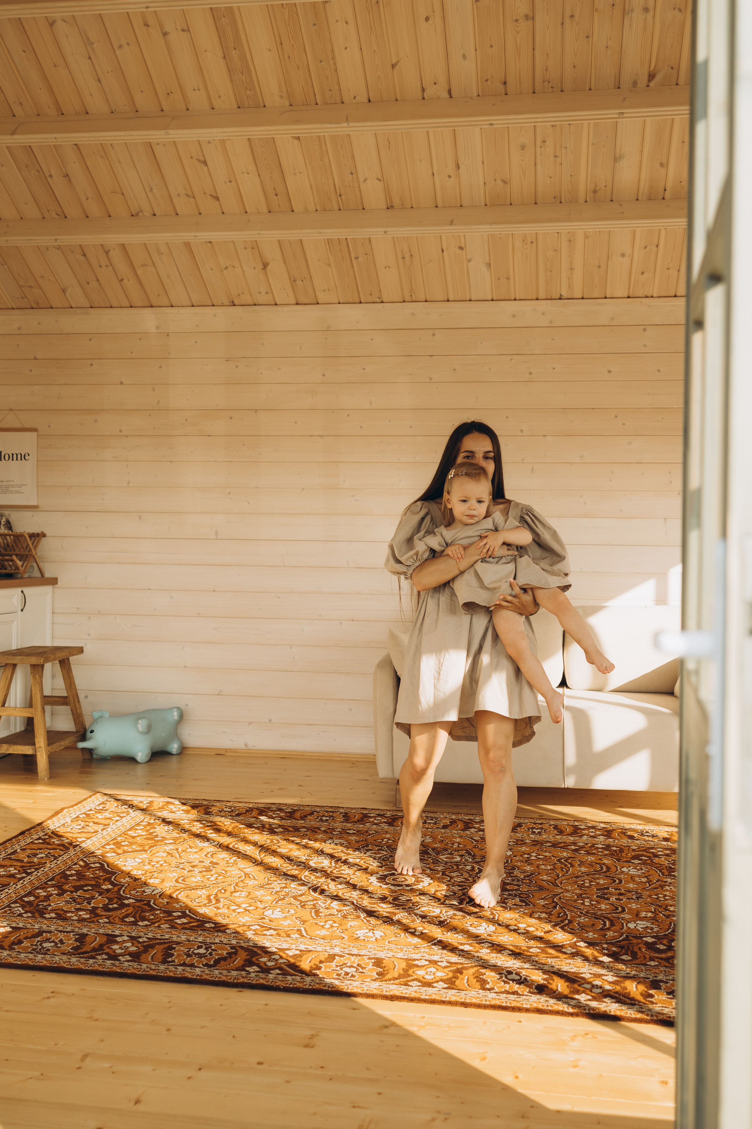 Оля и Мирослава Беседка. Семейный фотограф в Москве Виктория Ястребинская