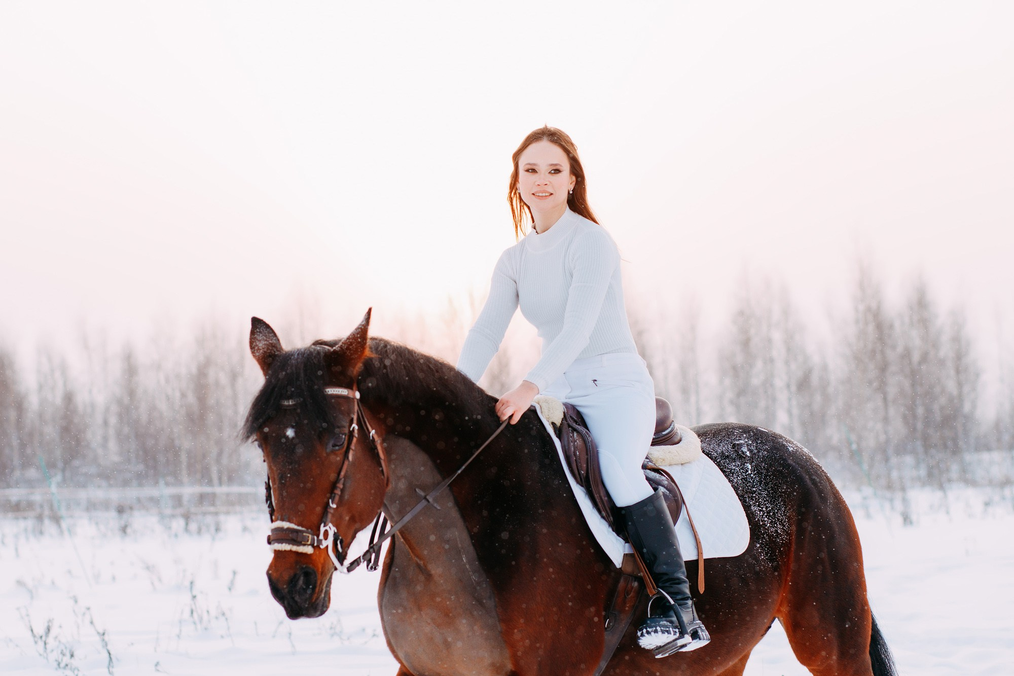 Зимняя фотосессия с лошадкой. Фотограф в Санкт-Петербурге Alina Film