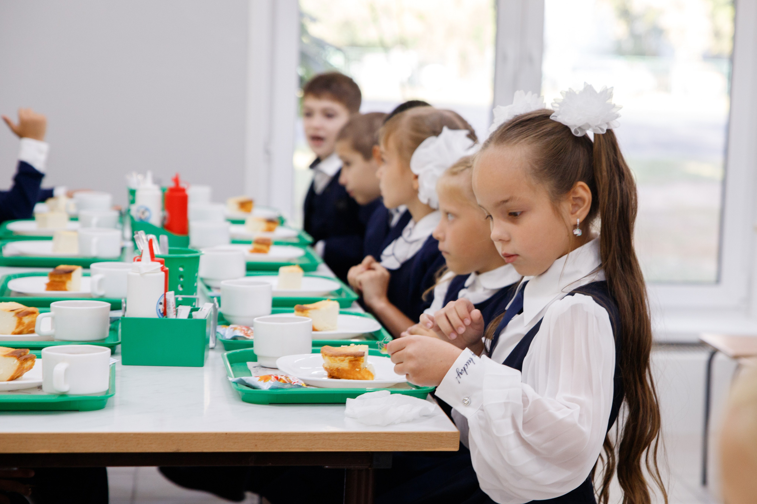 Репортажная съемка первого сентября для первоклассников. Семейный и школьный фотограф в Москве Анна Ткач